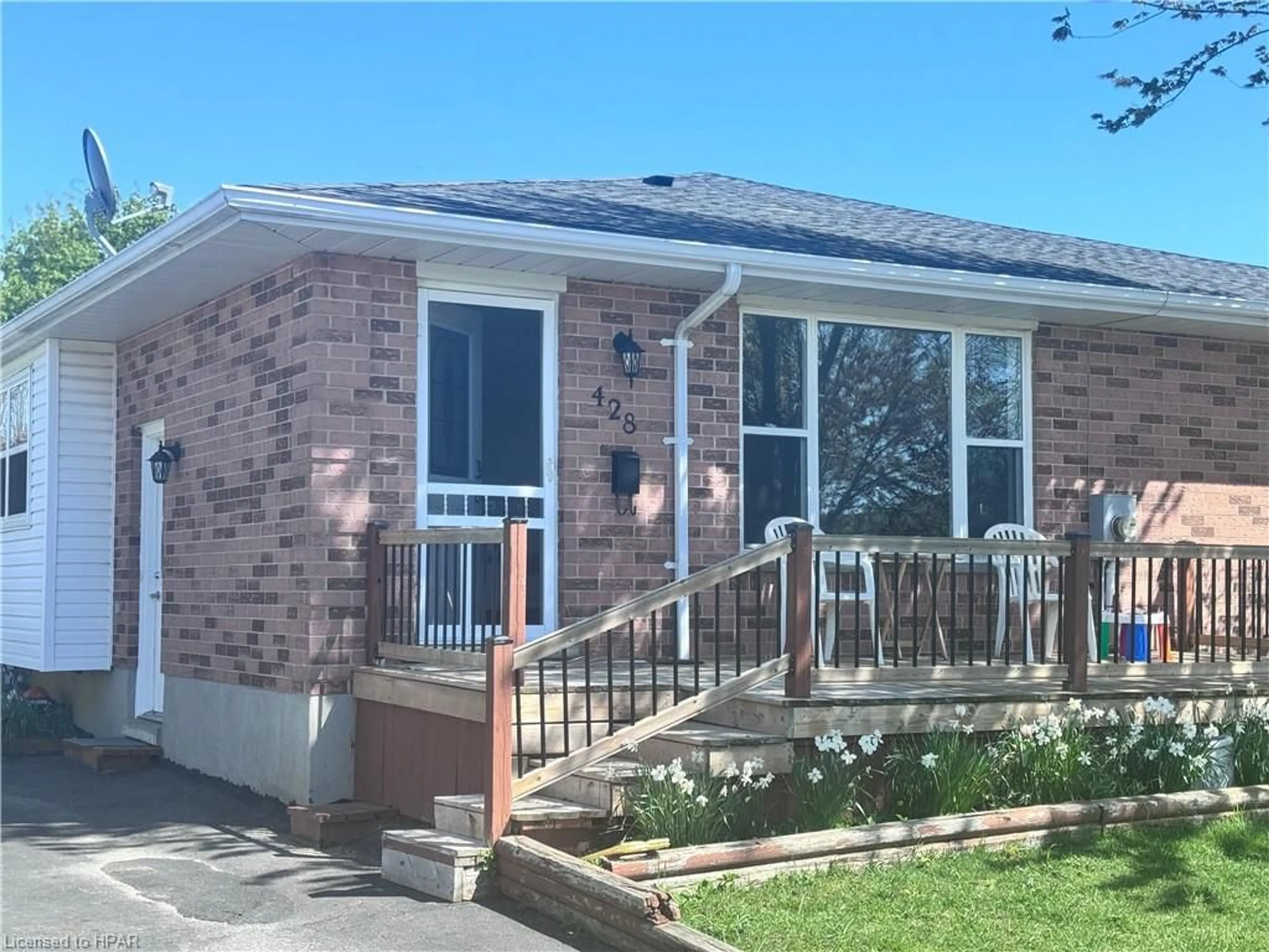 Home with brick exterior material for 428 Highview Dr, St. Thomas Ontario N5R 6C5