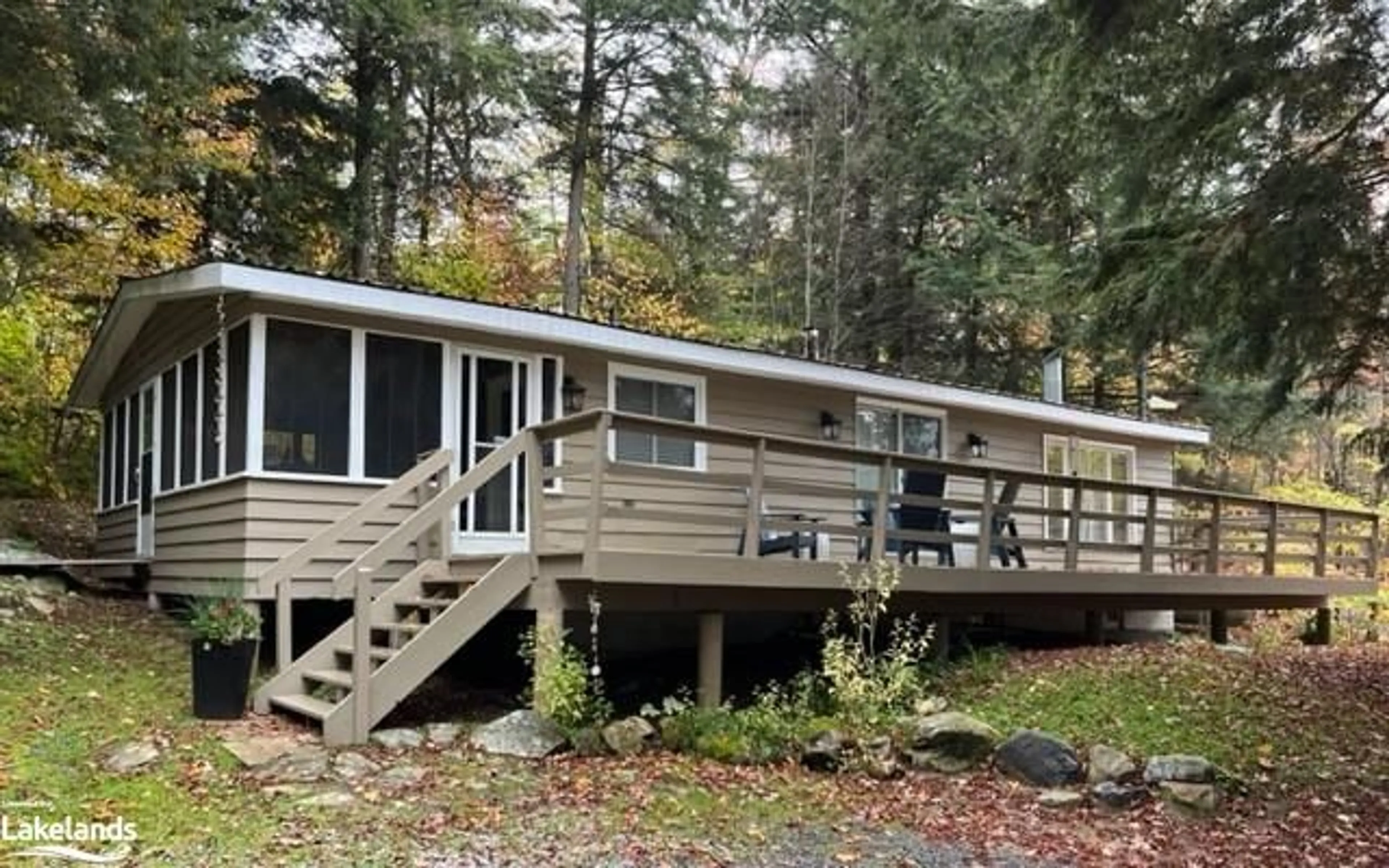 Cottage for 5 Hemlock Ridge, Huntsville Ontario P1H 2J2