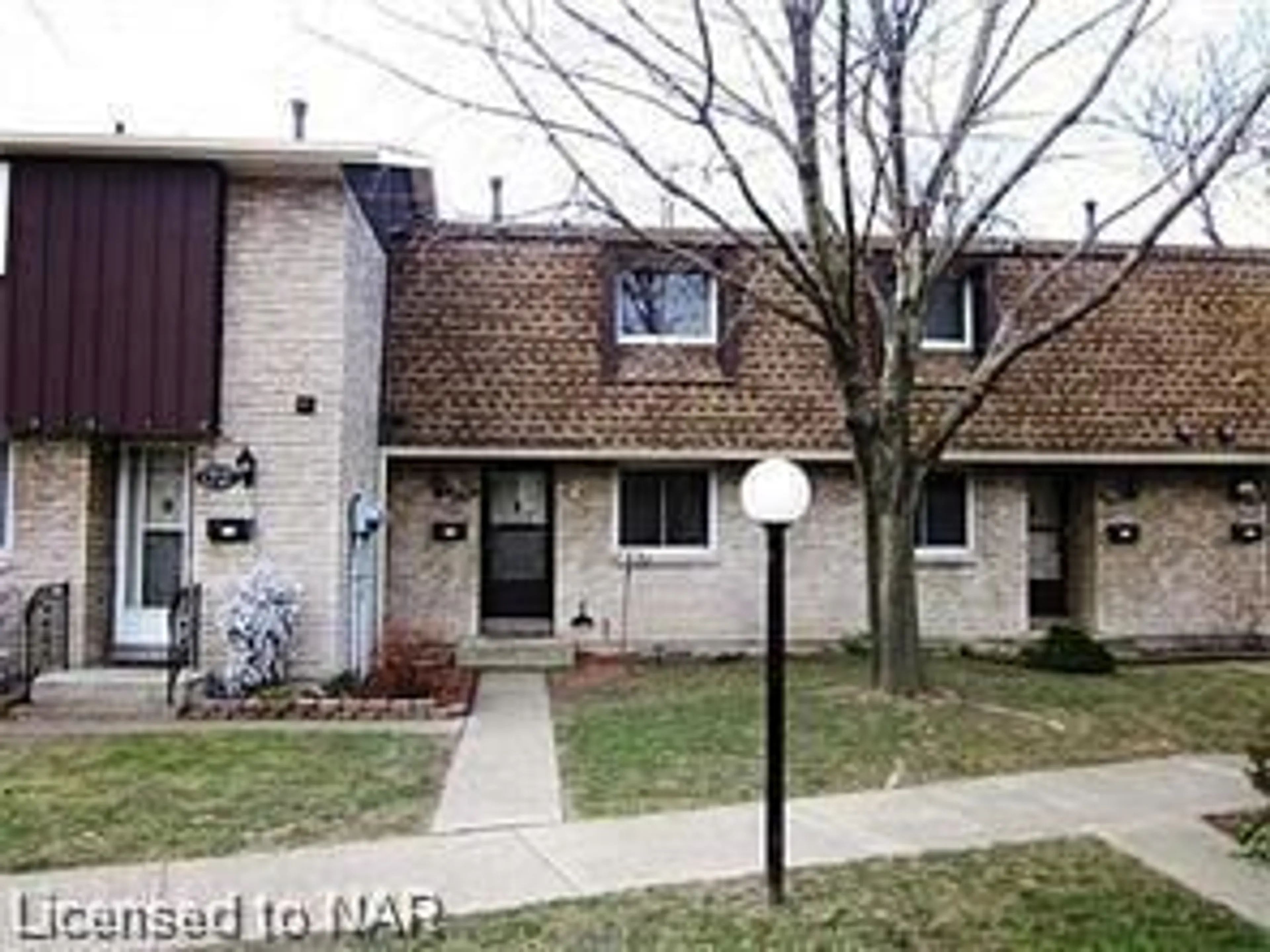 A pic from exterior of the house or condo for 50 Lakeshore Rd #73, St. Catharines Ontario L2N 6P8