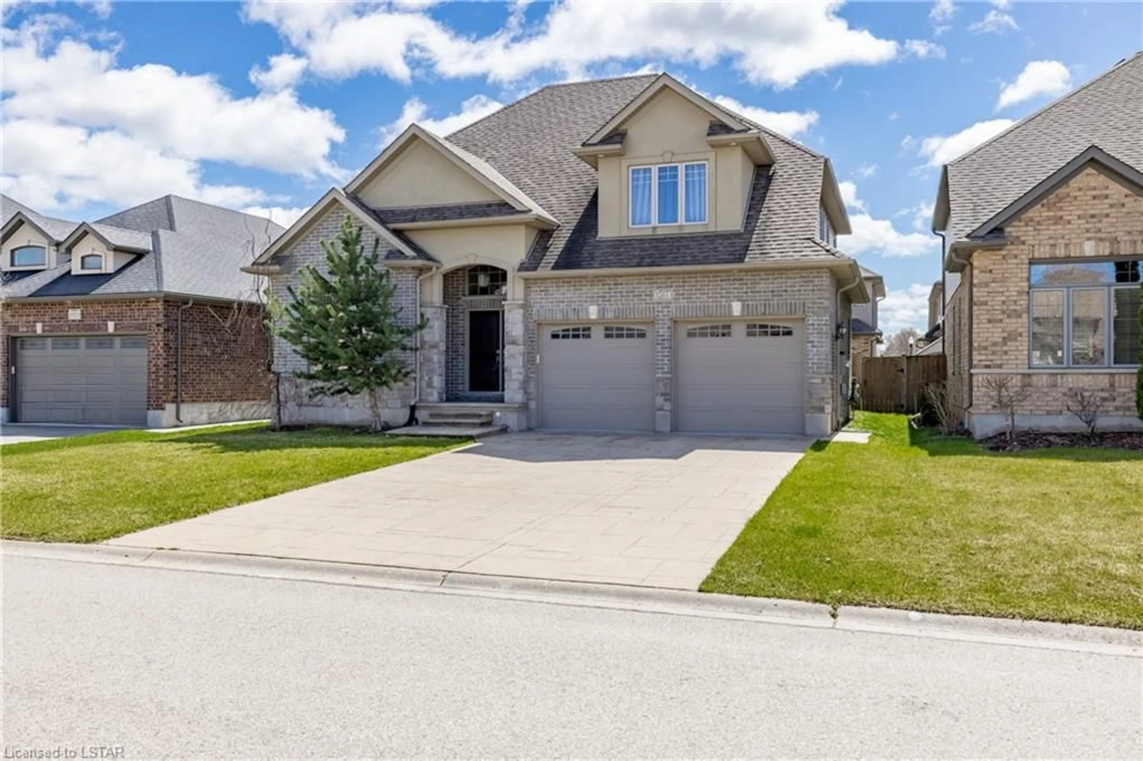 Frontside or backside of a home for 1517 Sandpiper Dr, London Ontario N5X 0E6