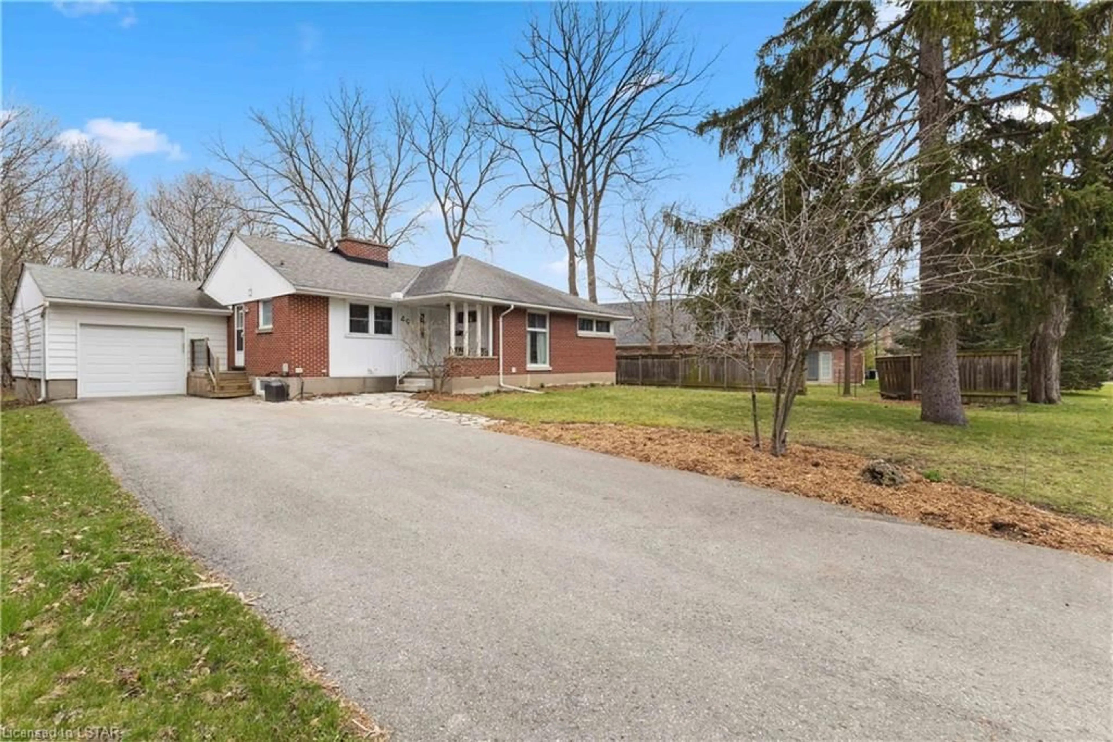 Frontside or backside of a home for 49 Woodward Ave, London Ontario N6H 2E6