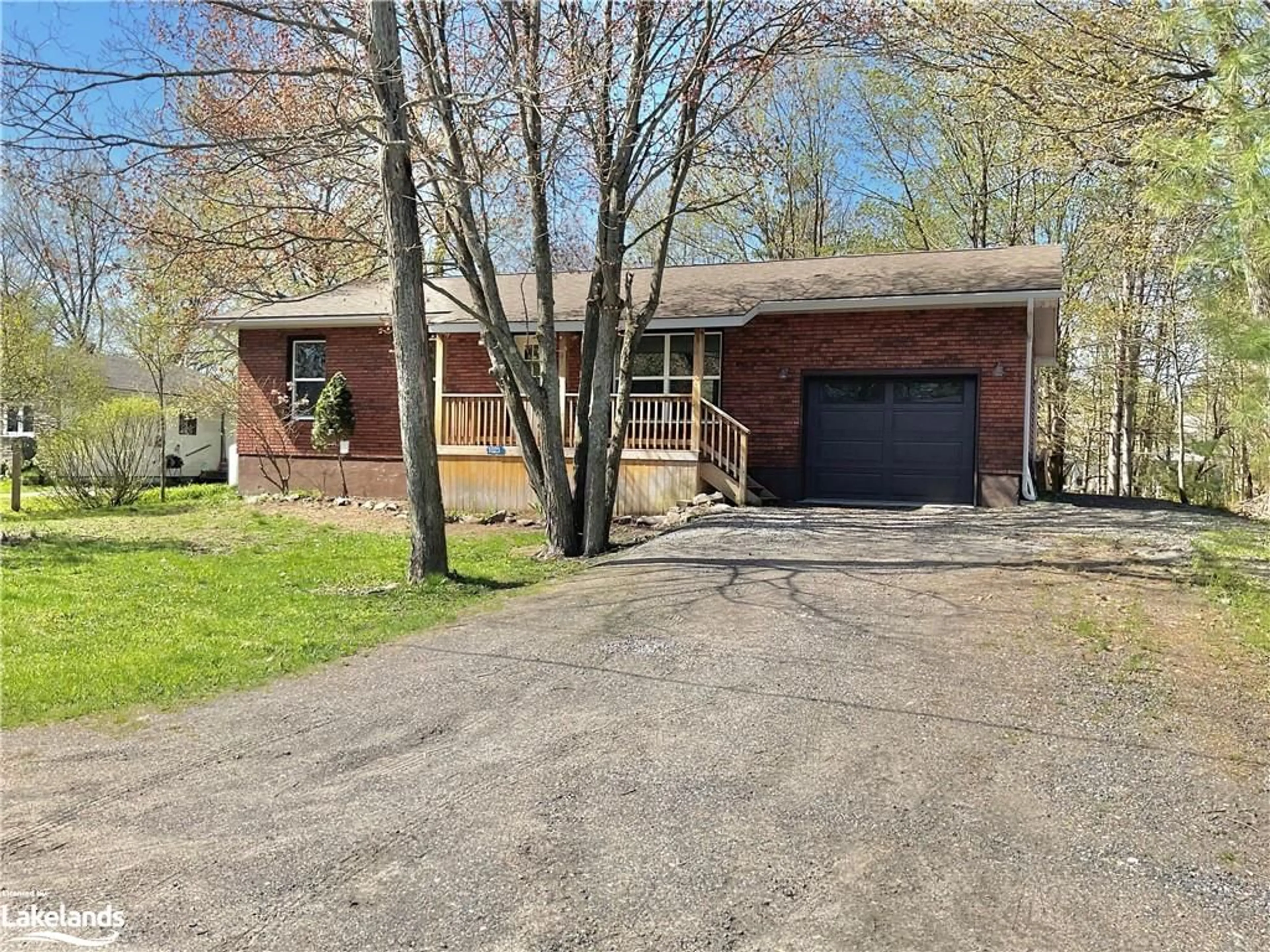 Frontside or backside of a home for 1023 Aberdeen St, Bala Ontario P0C 1A0