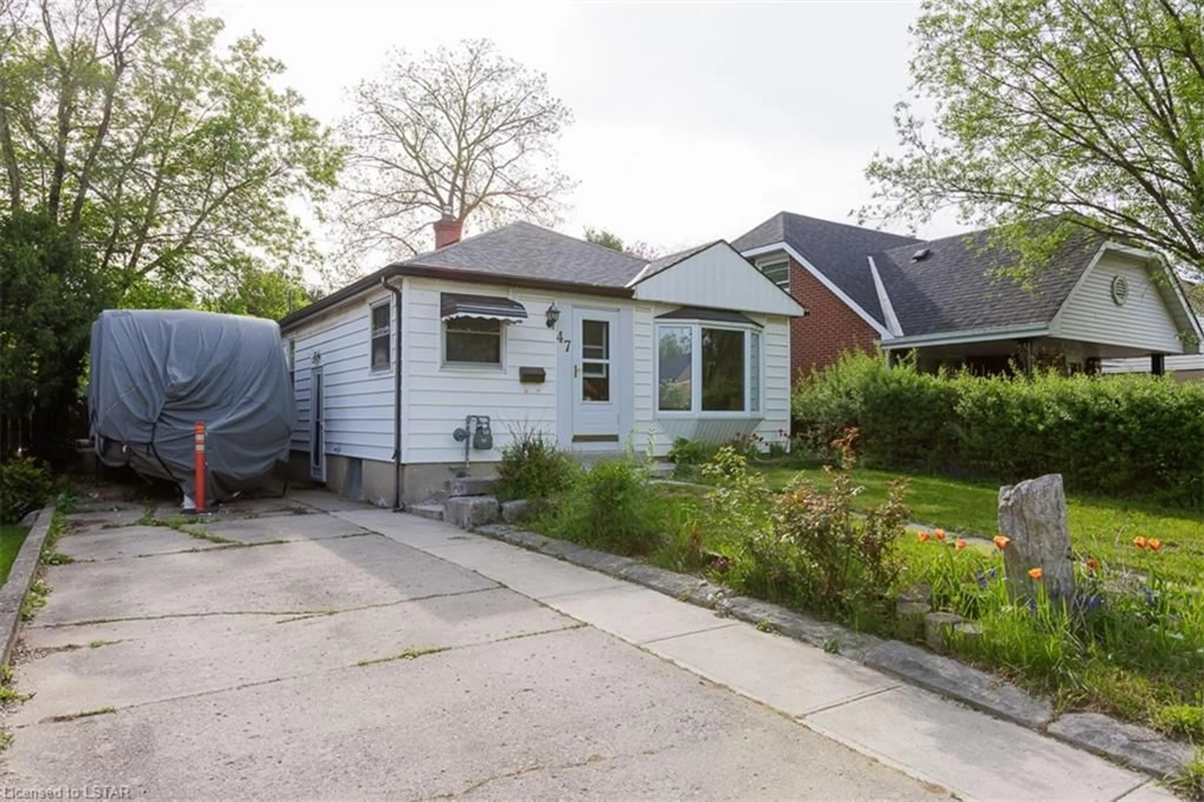 Frontside or backside of a home for 47 Stevenson Ave, London Ontario N5W 1Y4