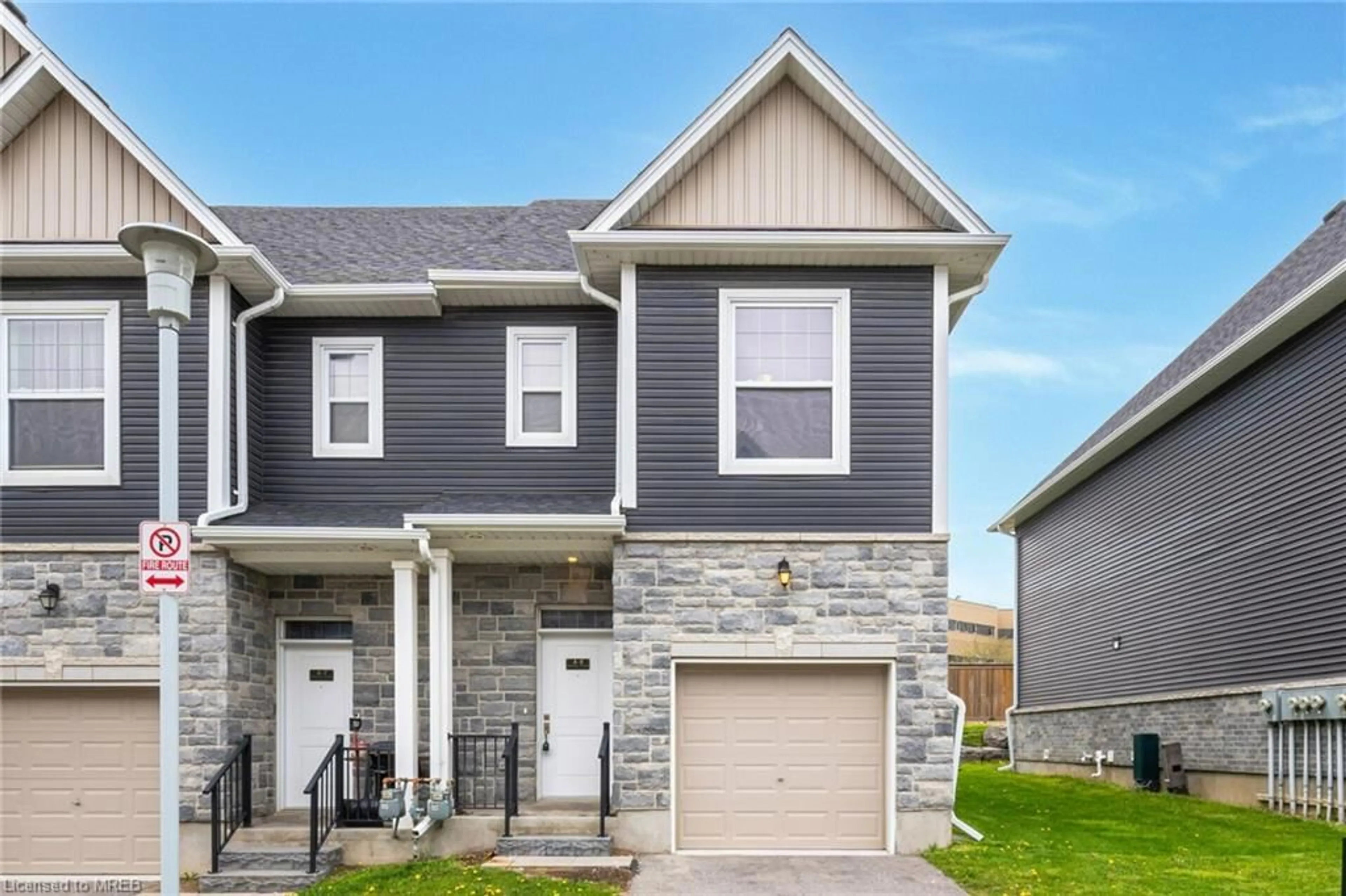 Frontside or backside of a home for 439 Athlone Ave #8A, Woodstock Ontario N4V 0C8
