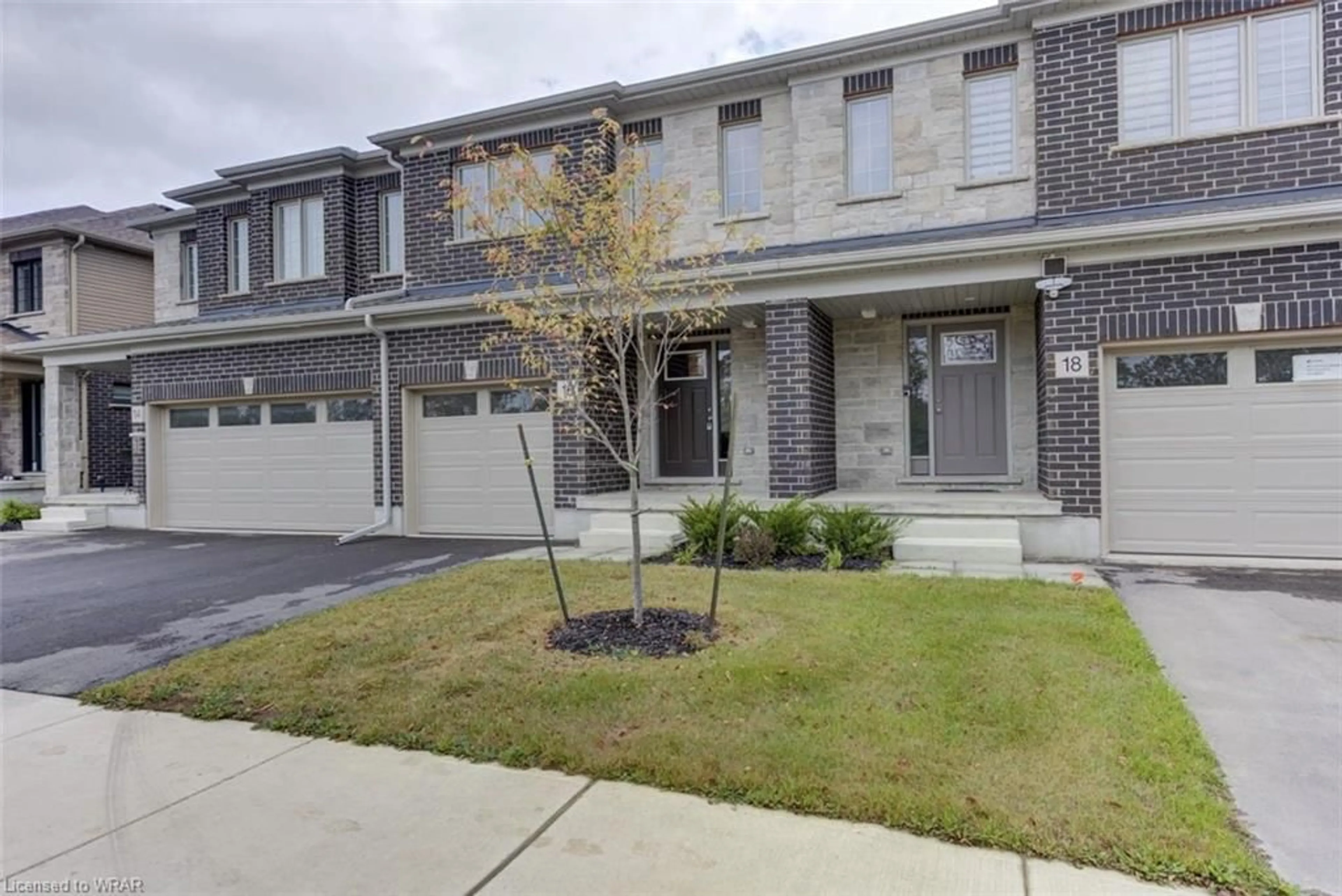 A pic from exterior of the house or condo, the street view for 16 Goldie Mill Rd, Ayr Ontario N0B 1E0