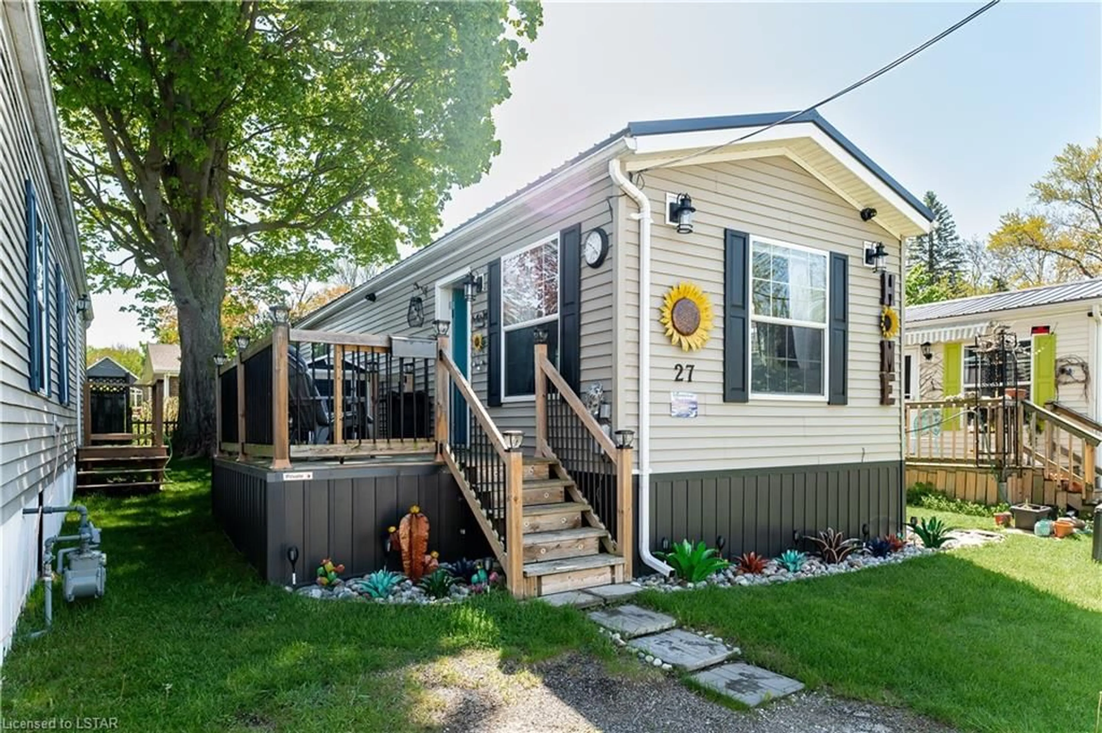 Cottage for 33 Pitt St #27, Port Burwell Ontario N0J 1T0