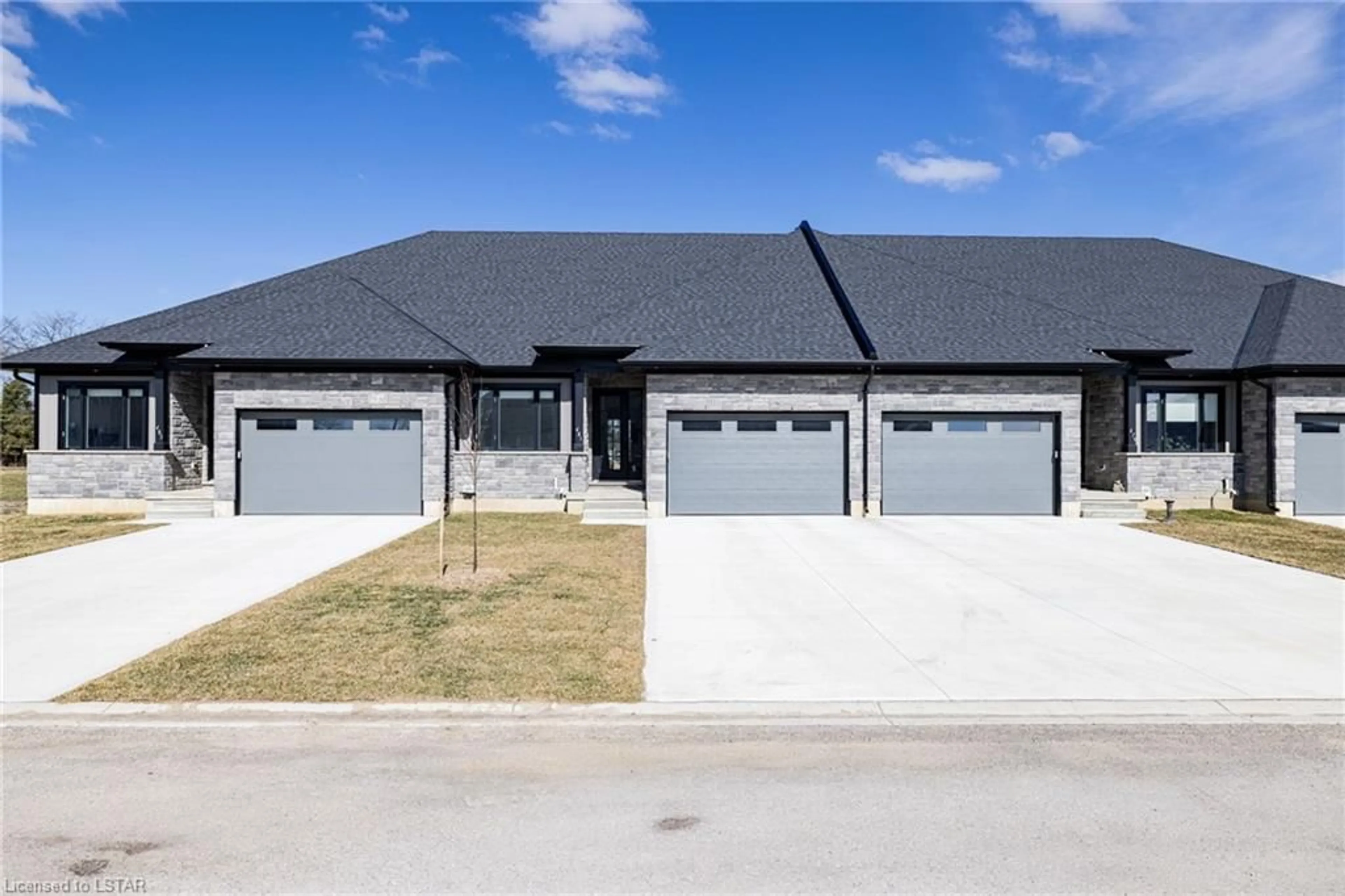Frontside or backside of a home for 481 Kip Lane, Wyoming Ontario N0N 1T0