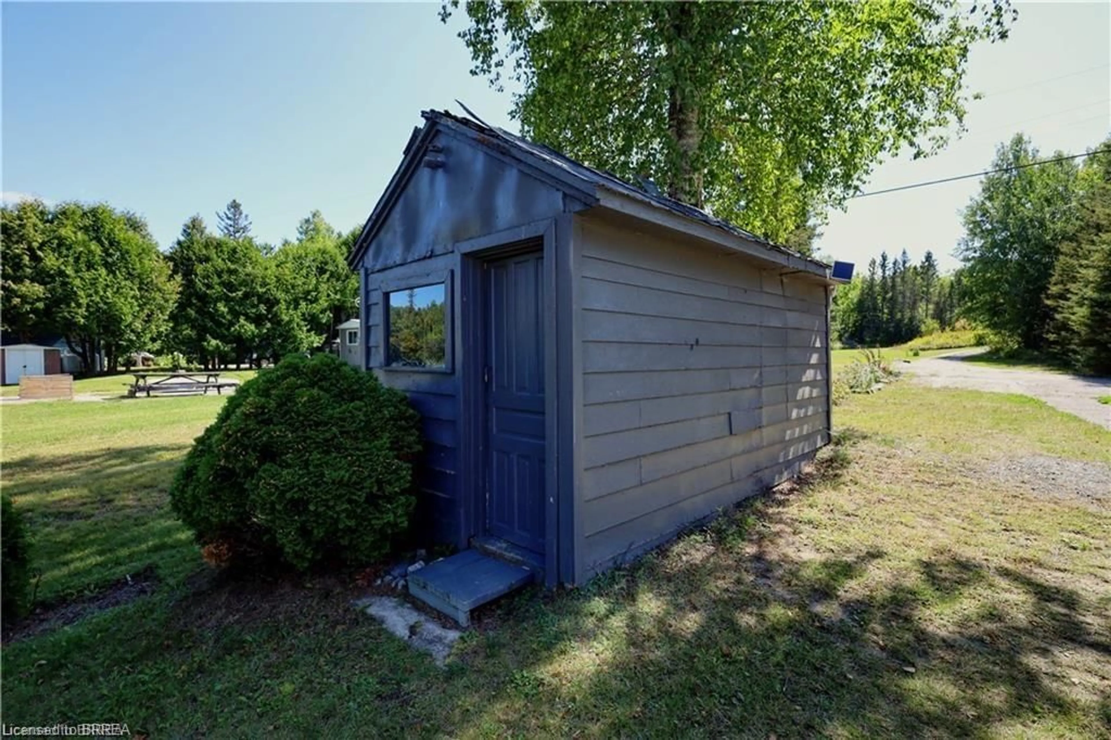 Shed for 31 Southshore Rd, Field Ontario P0H 1M0