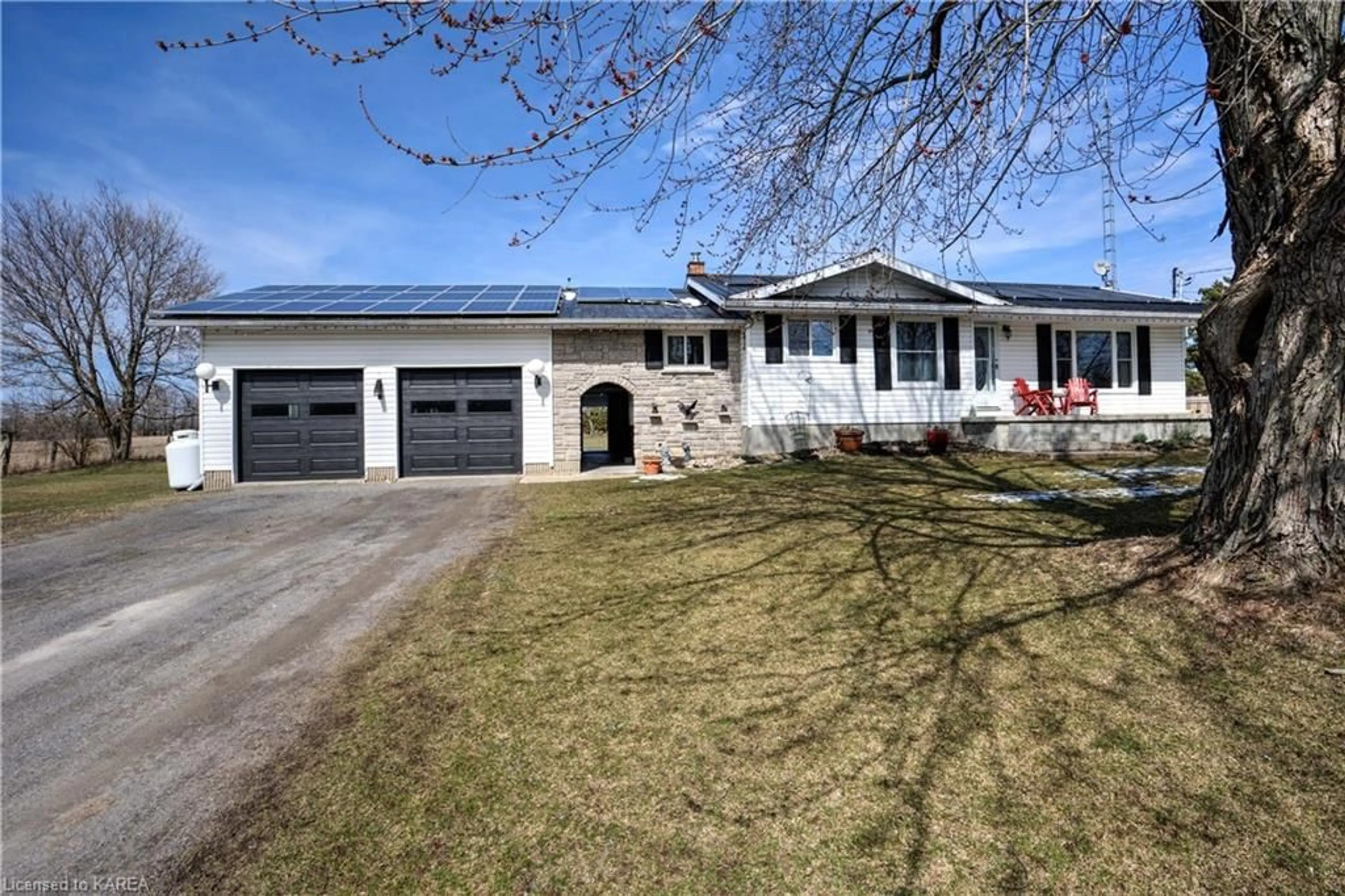 Frontside or backside of a home for 3958 Petworth Rd Rd, Harrowsmith Ontario K0H 1V0