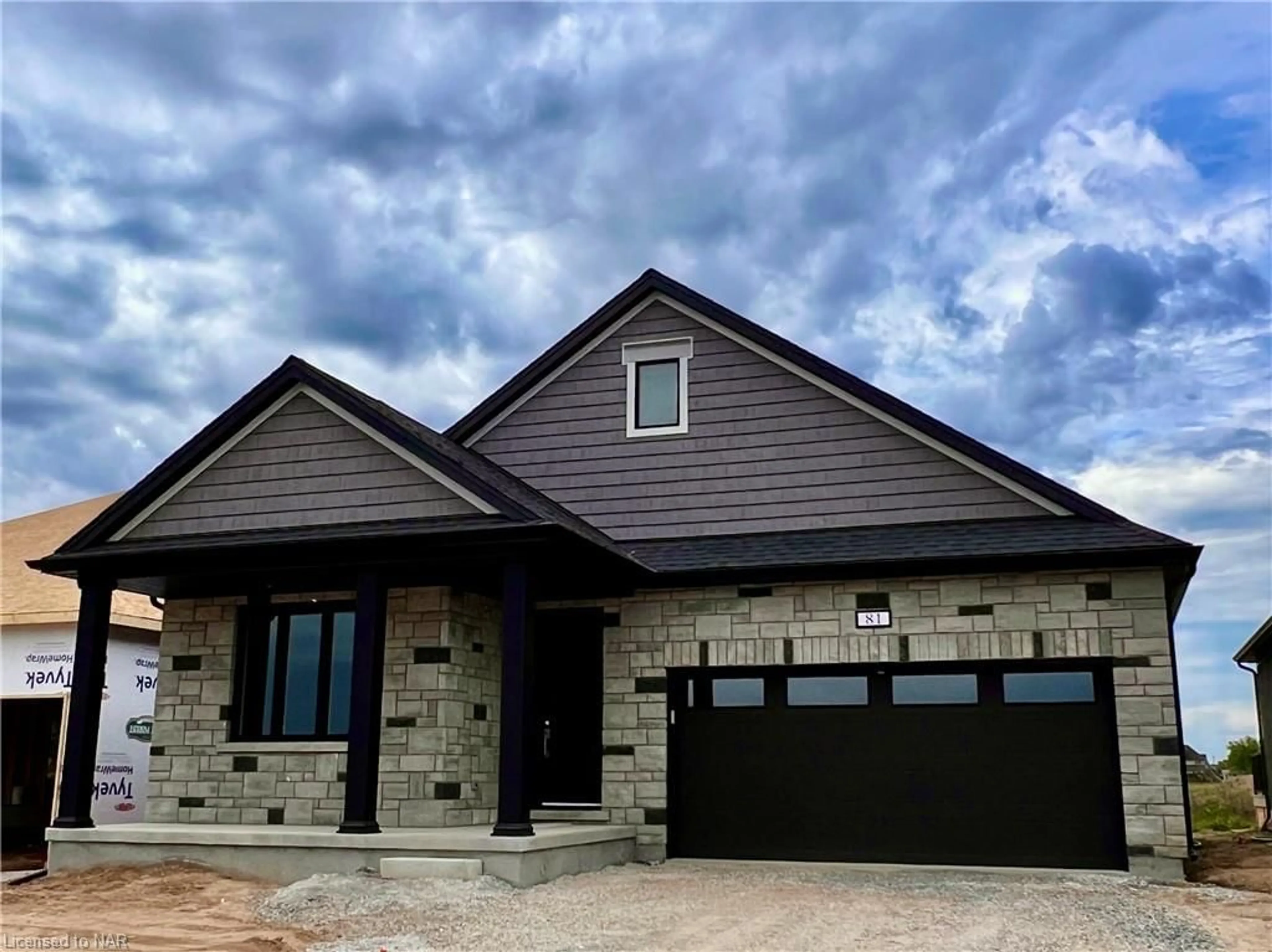 Home with brick exterior material for 82 Homestead Dr, Niagara-on-the-Lake Ontario L0S 1T0