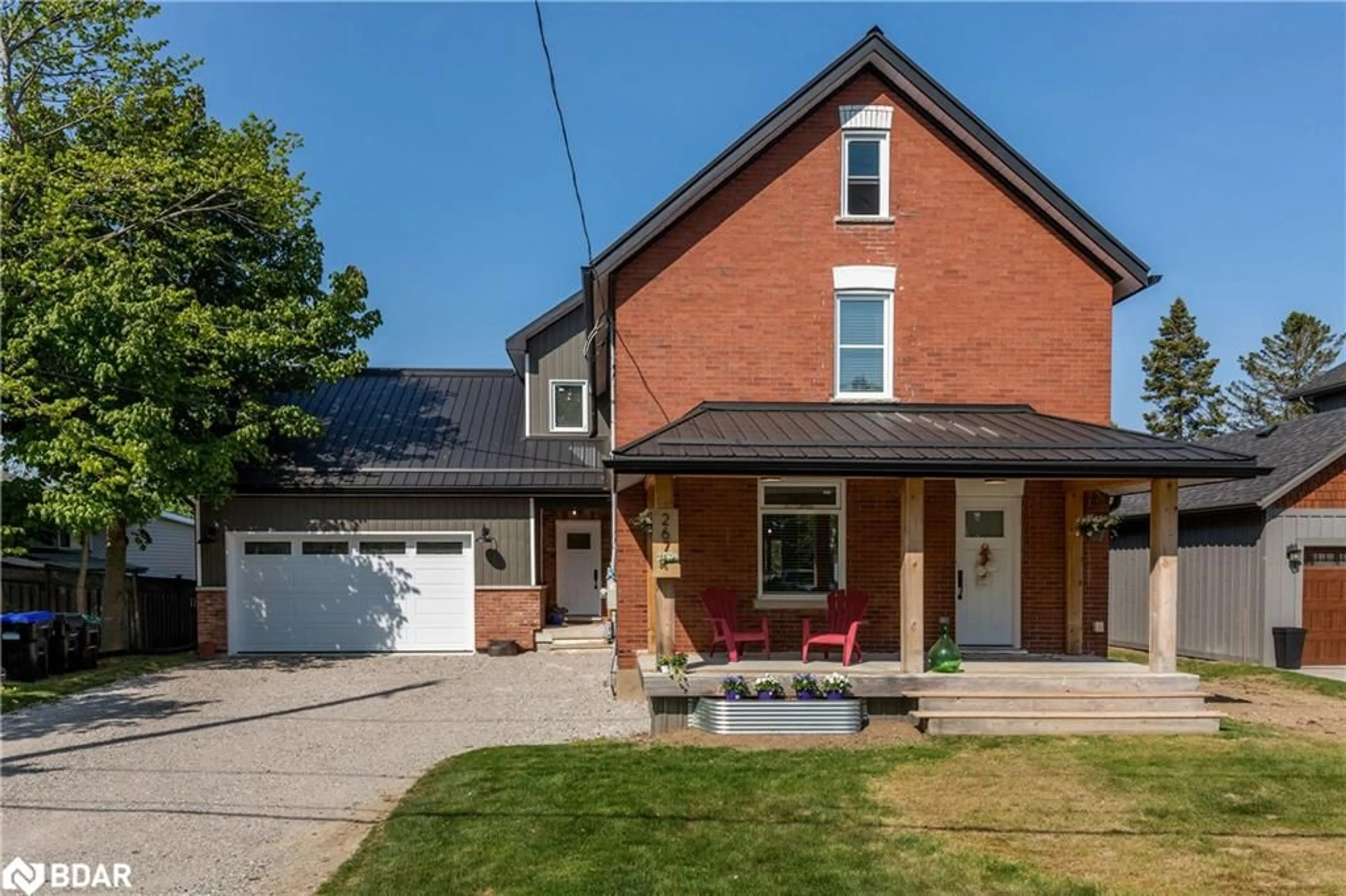 Frontside or backside of a home for 267 Barrie St, Thornton Ontario L0L 2N0
