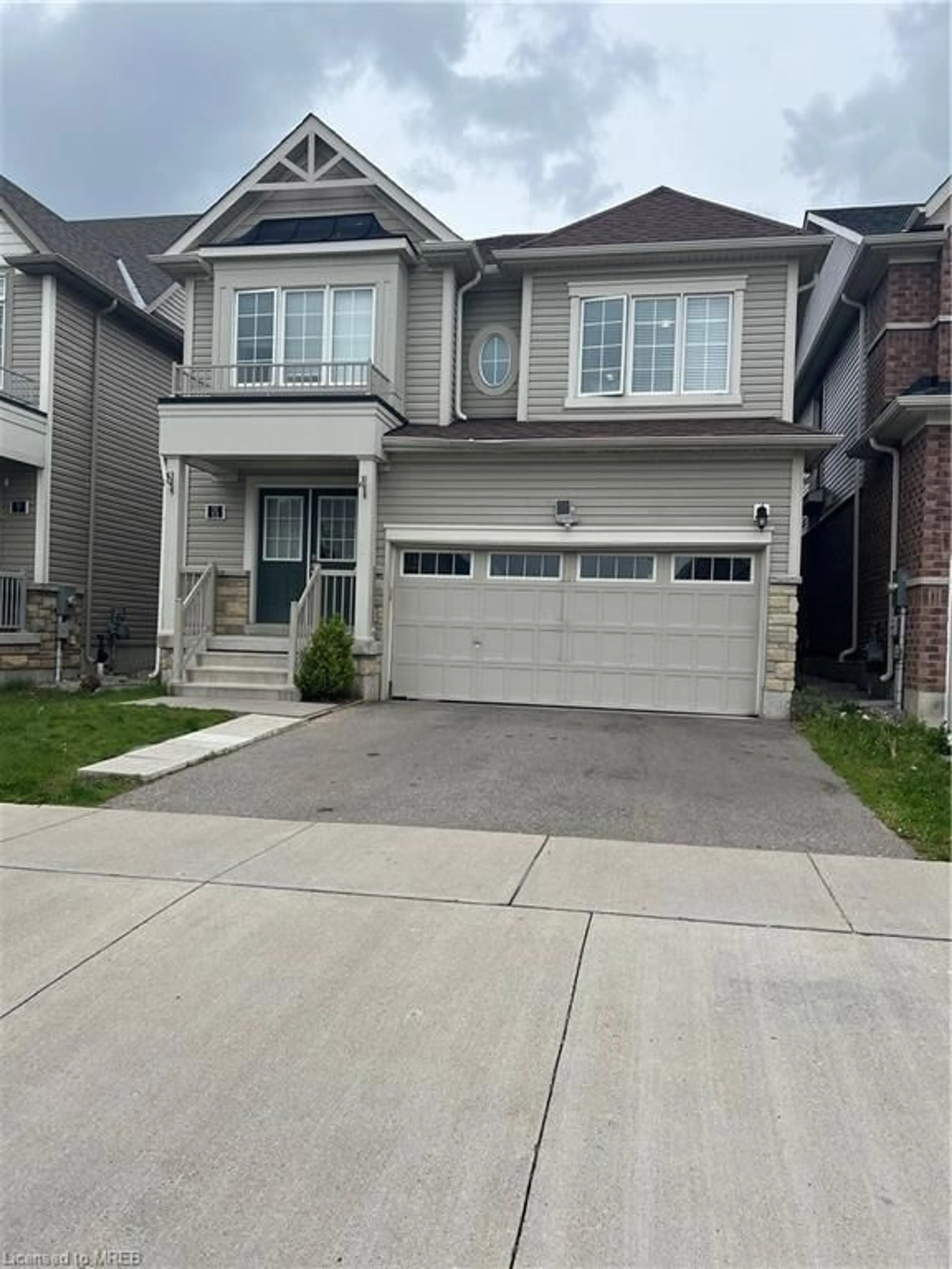 Frontside or backside of a home for 11 Knotty Pine Ave, Cambridge Ontario N3H 0B8
