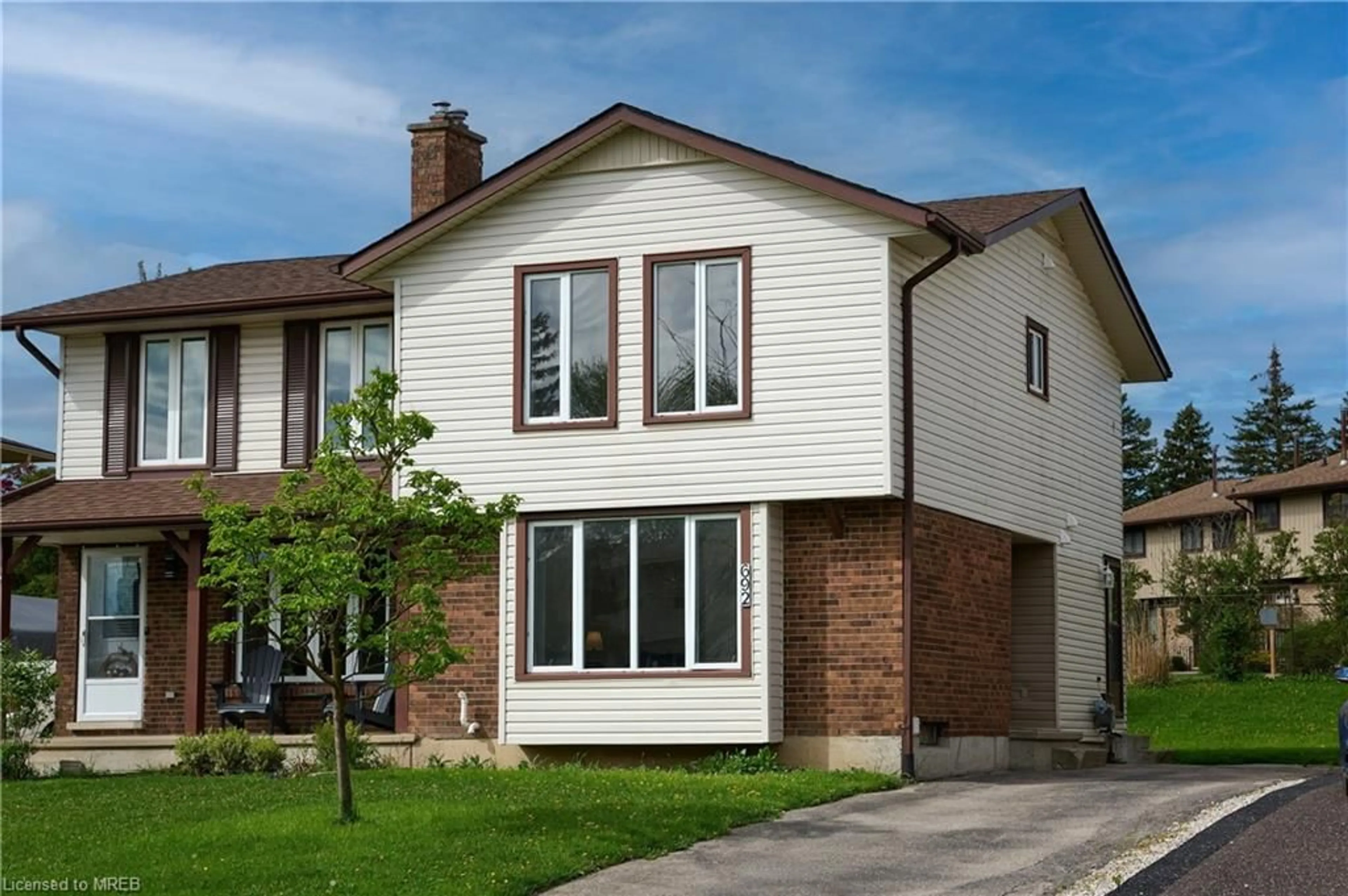 Frontside or backside of a home for 692 Devon St, Stratford Ontario N4Z 1B1