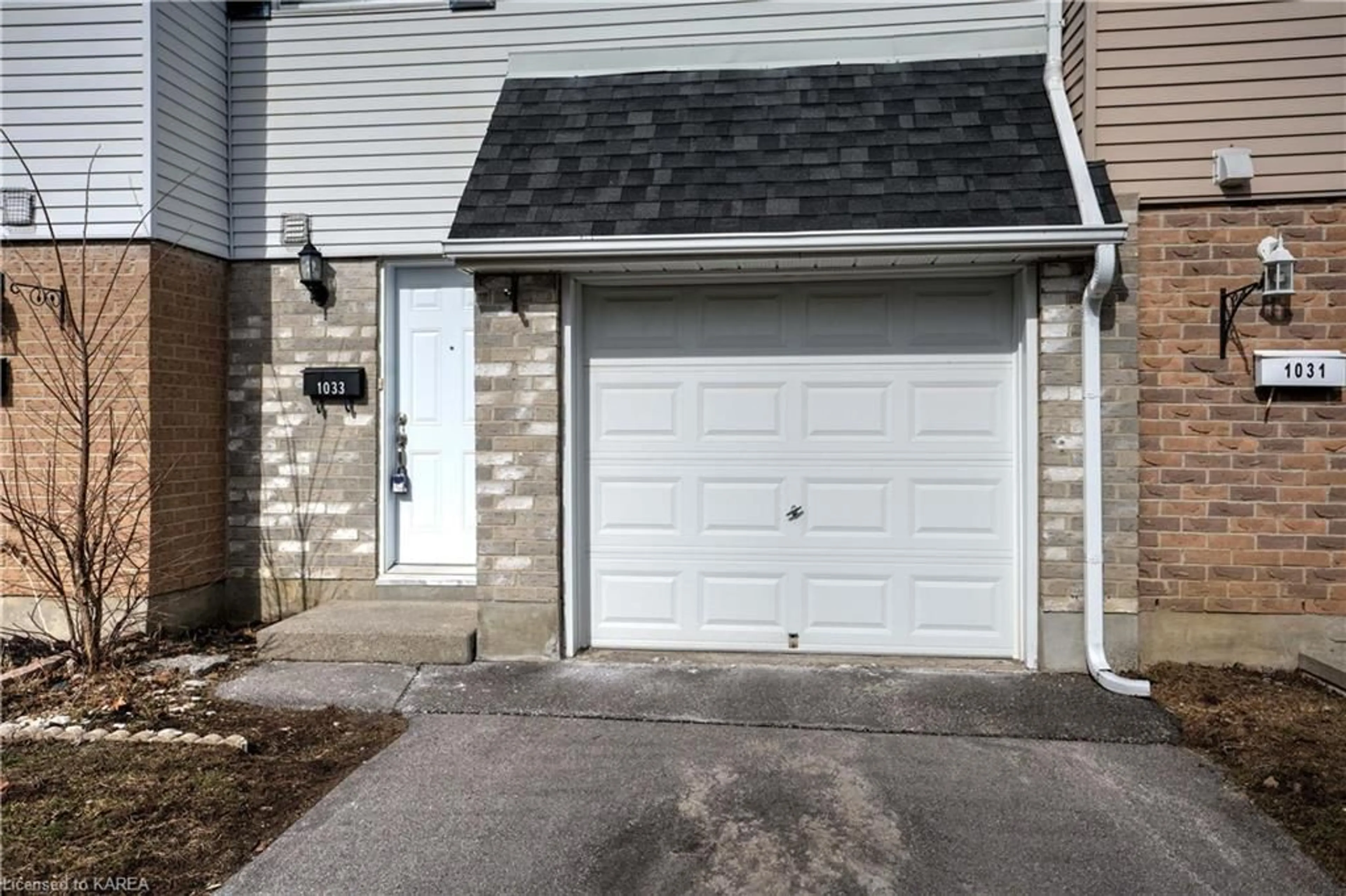 A pic from exterior of the house or condo for 1033 Craig Lane, Kingston Ontario K7M 7R9