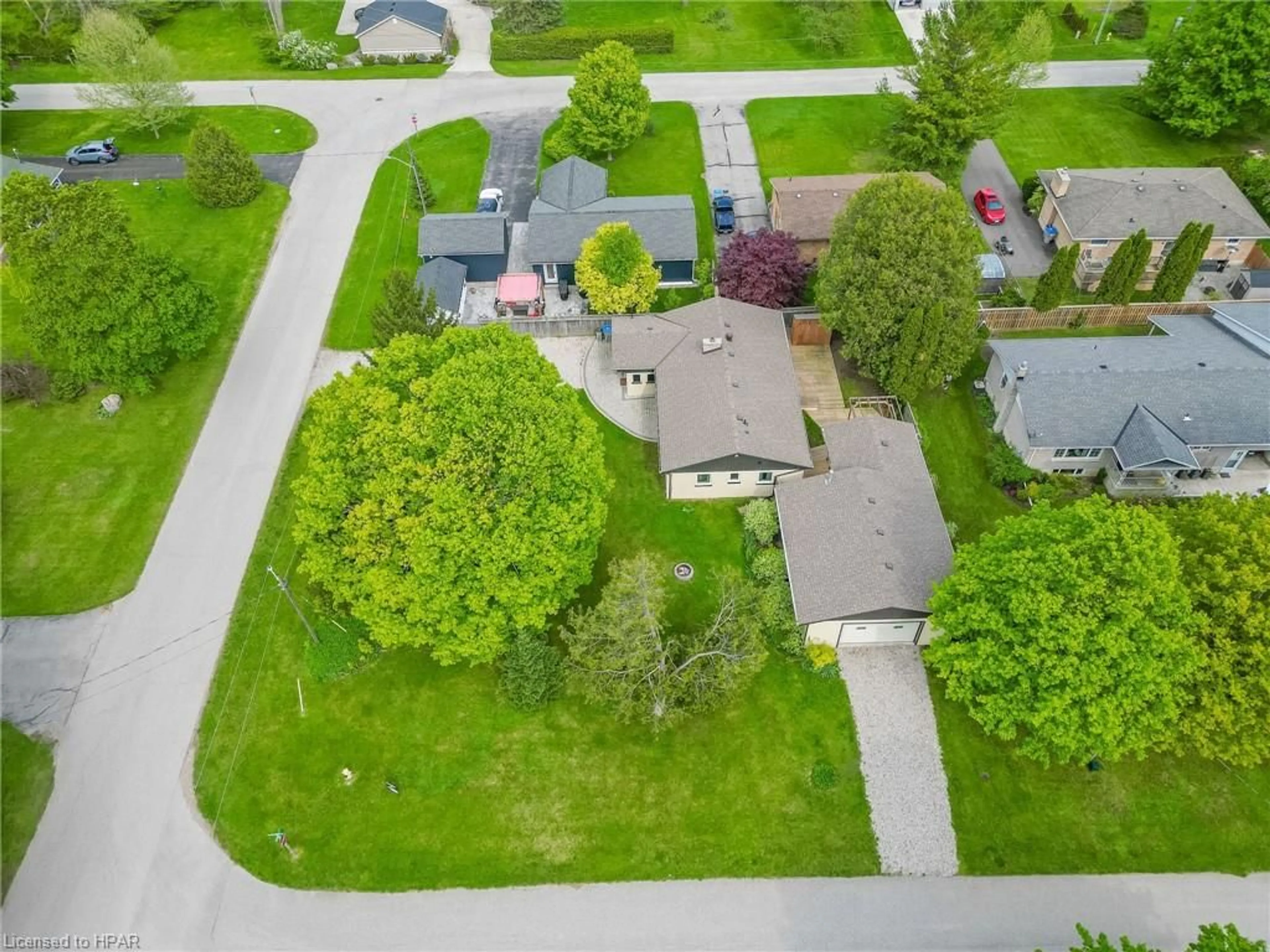 Frontside or backside of a home, the street view for 33 Keith Cres, Bayfield Ontario N0M 1G0