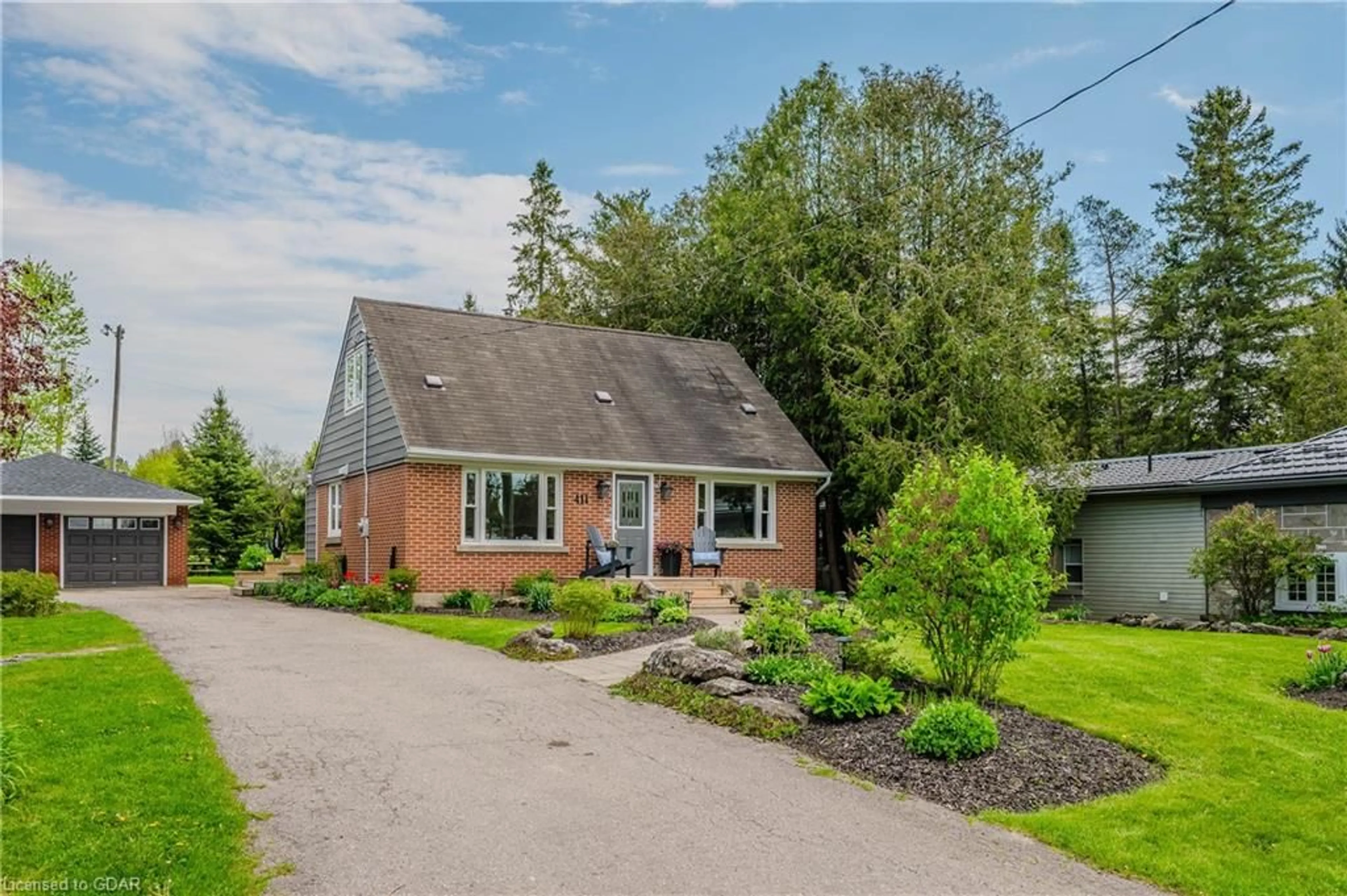 Cottage for 411 Wilson Street, Eden Mills Ontario N0B 1P0