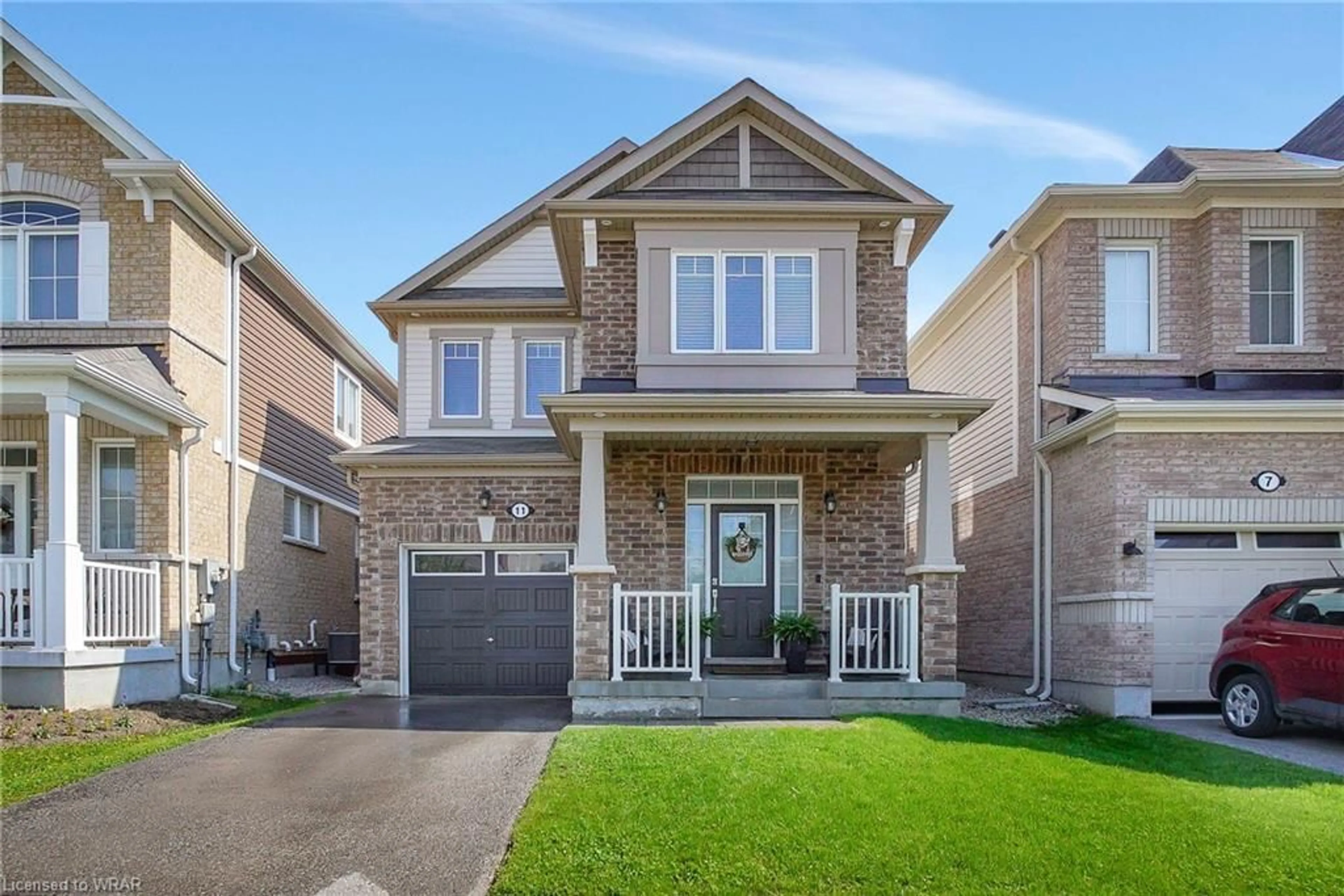 Frontside or backside of a home for 11 Mansfield Circle, Cambridge Ontario N3E 0B6