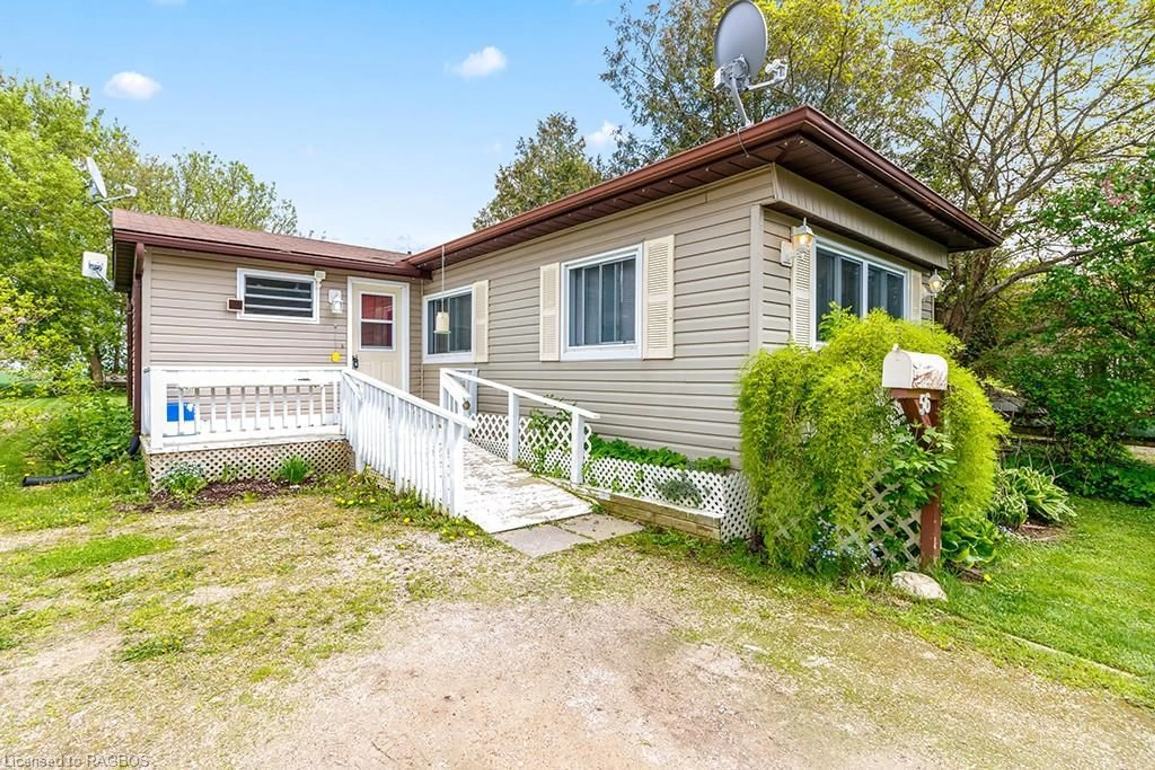 Cottage for 302694 Douglas St #56, West Grey Ontario N0G 1R0