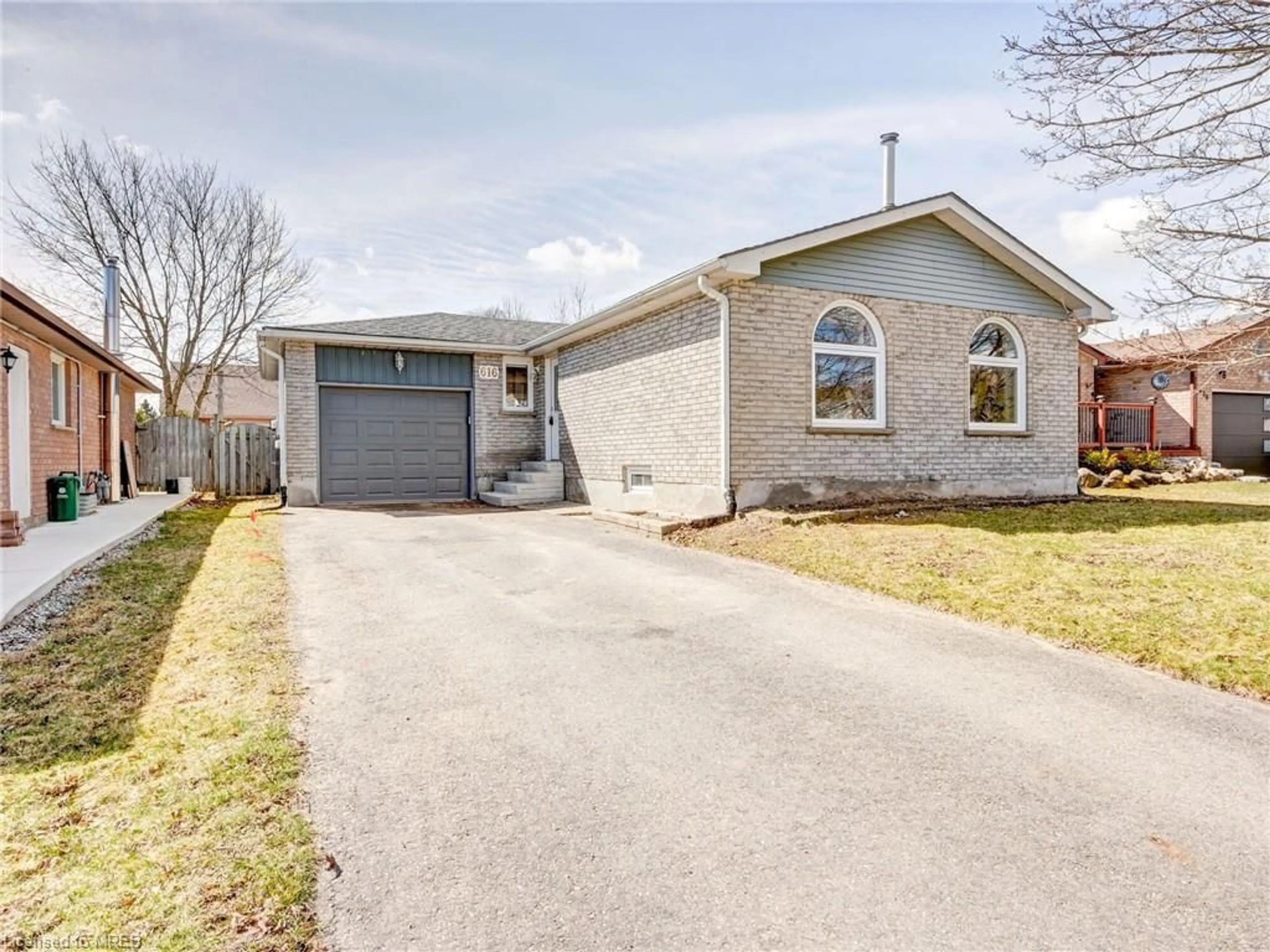 Frontside or backside of a home for 616 Canfield Pl, Shelburne Ontario L9V 3A5