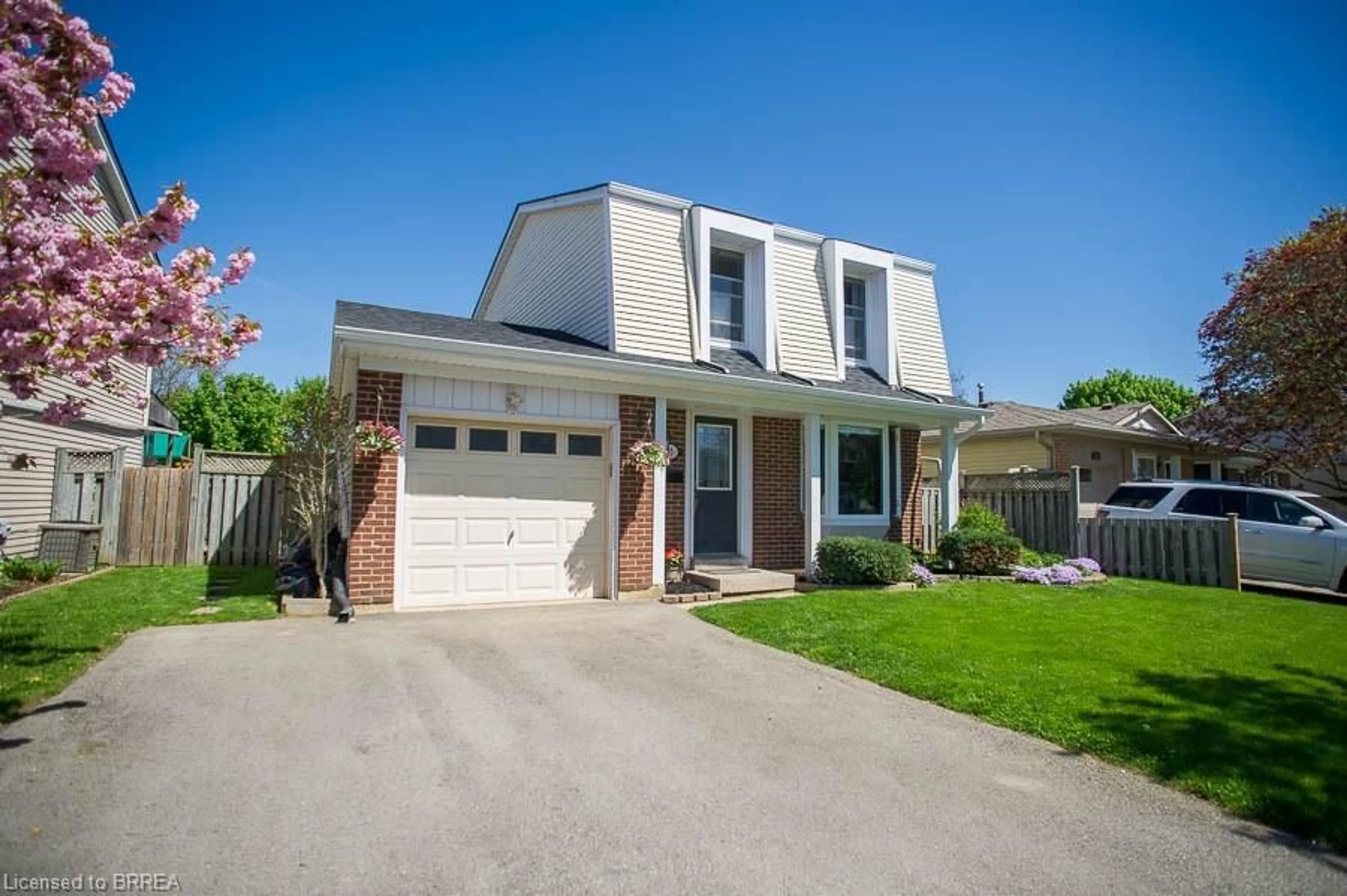 Frontside or backside of a home for 45 Gaitwin St, Brantford Ontario N3P 1A9