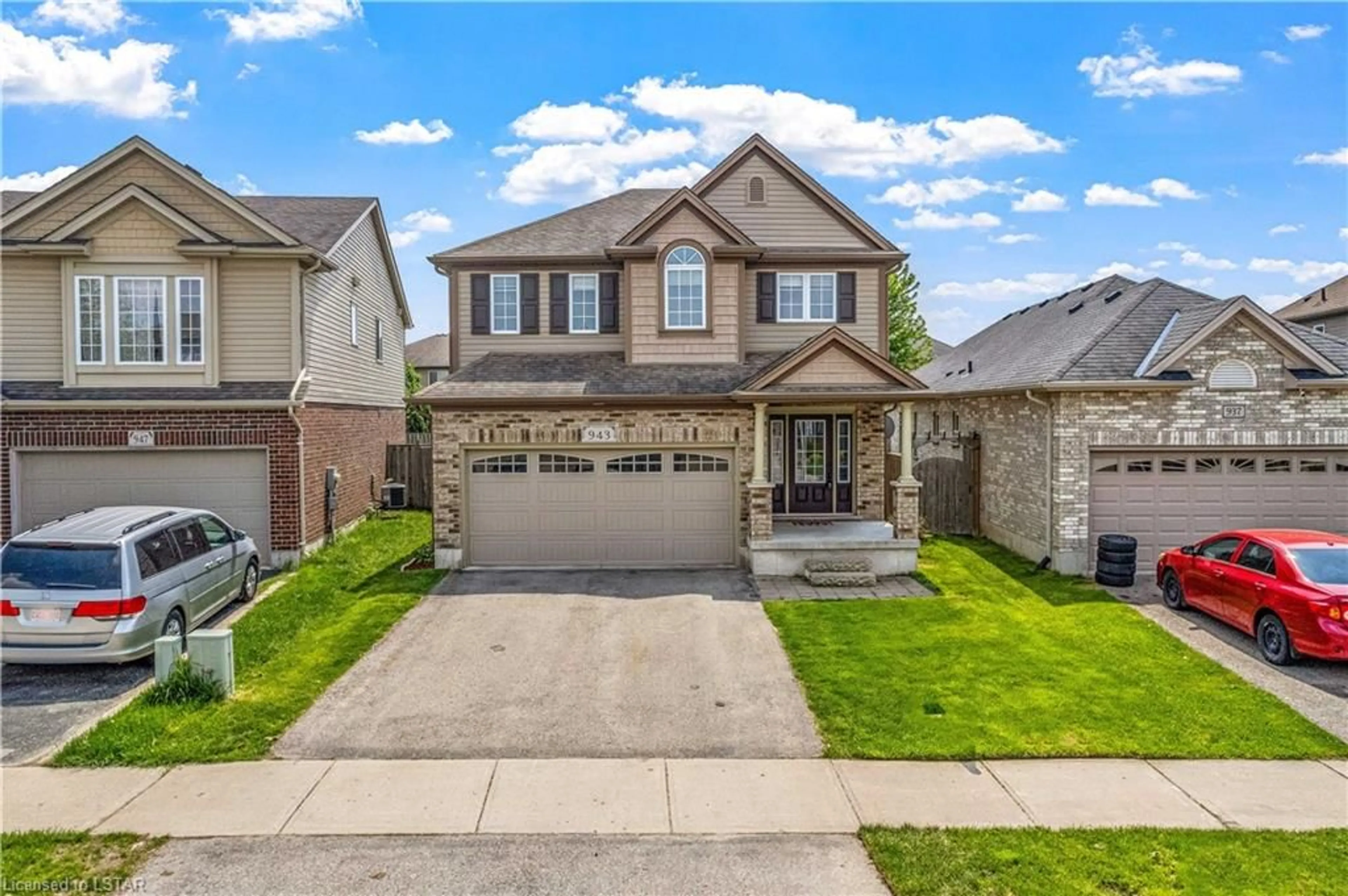 Frontside or backside of a home for 943 Grenfell Dr, London Ontario N5X 4R8