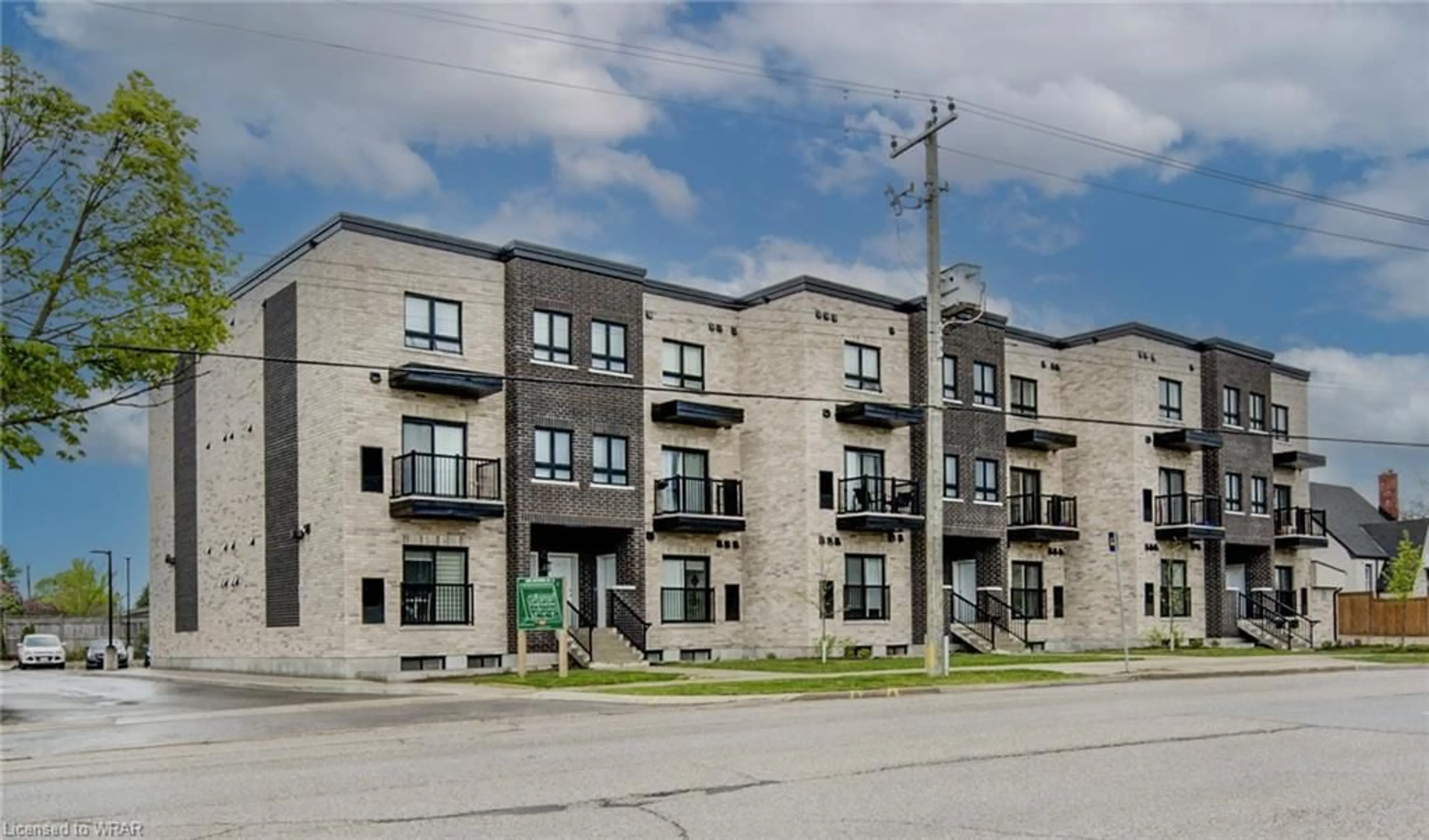 A pic from exterior of the house or condo for 600 Victoria St #9, Kitchener Ontario N2M 0C3