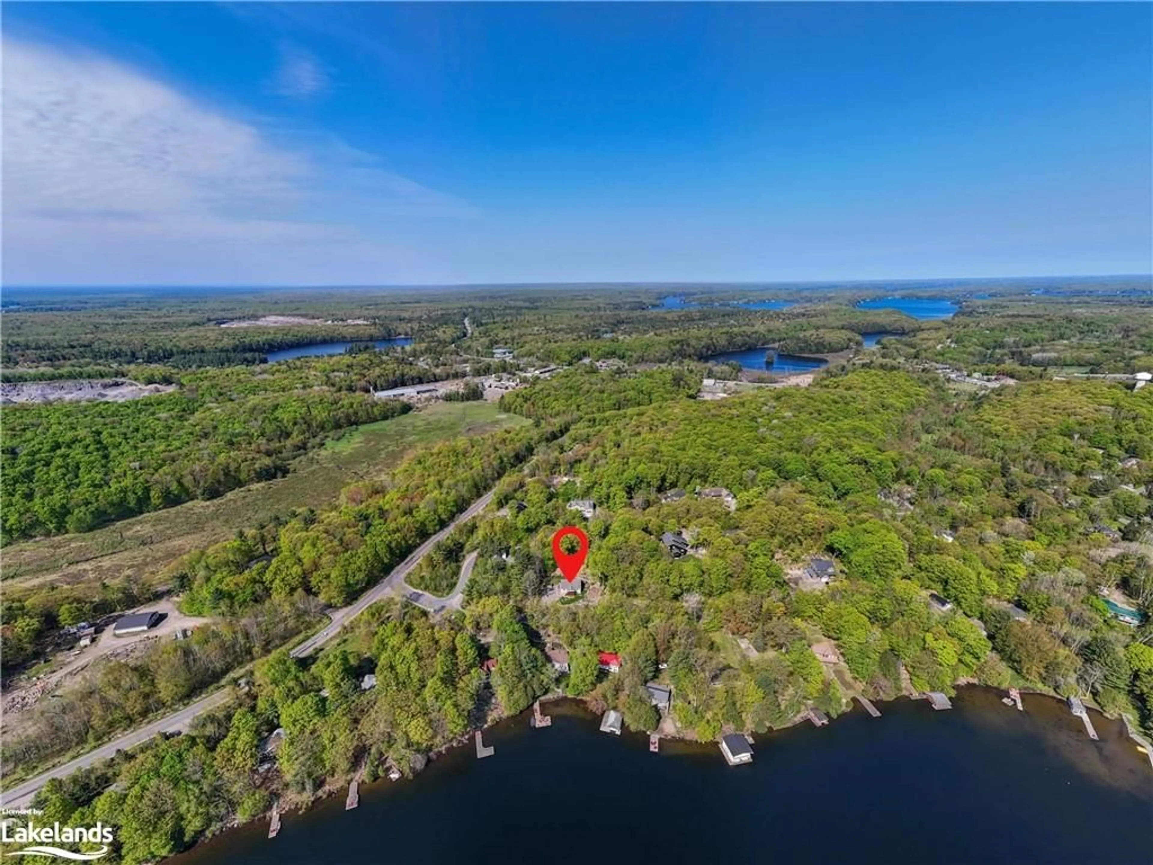 Cottage for 7 Mirror Lake Dr, Port Carling Ontario P0B 1J0