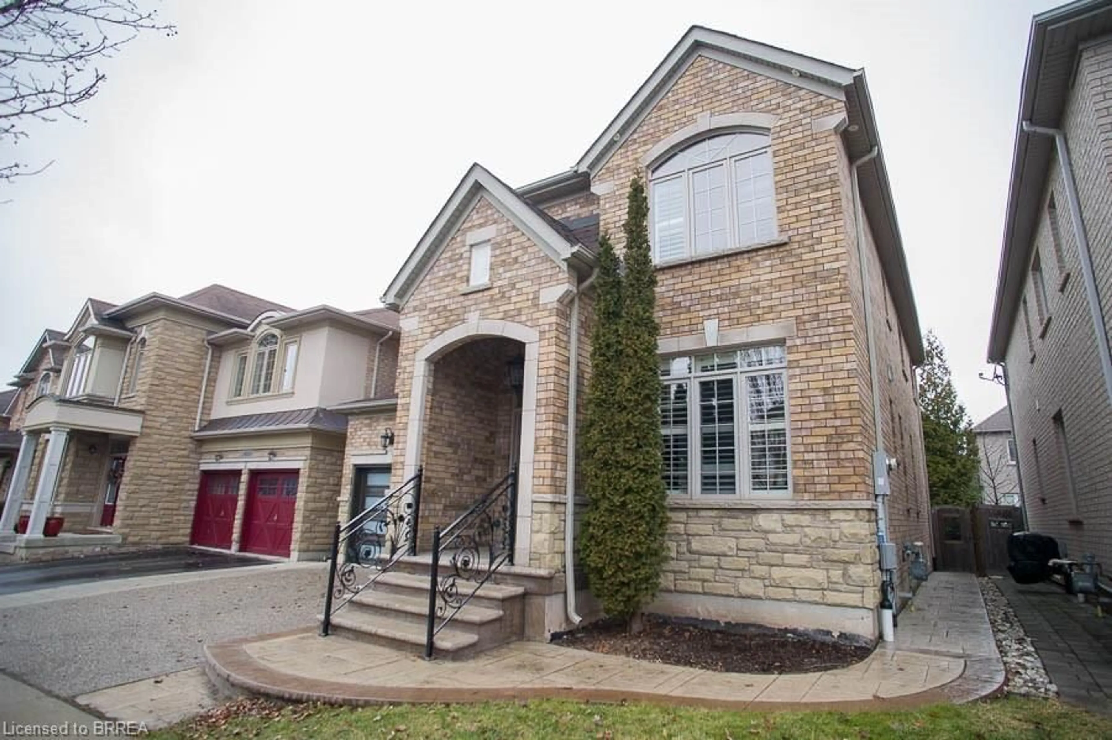 Home with brick exterior material for 4671 Mcleod Rd, Burlington Ontario L7M 0E4