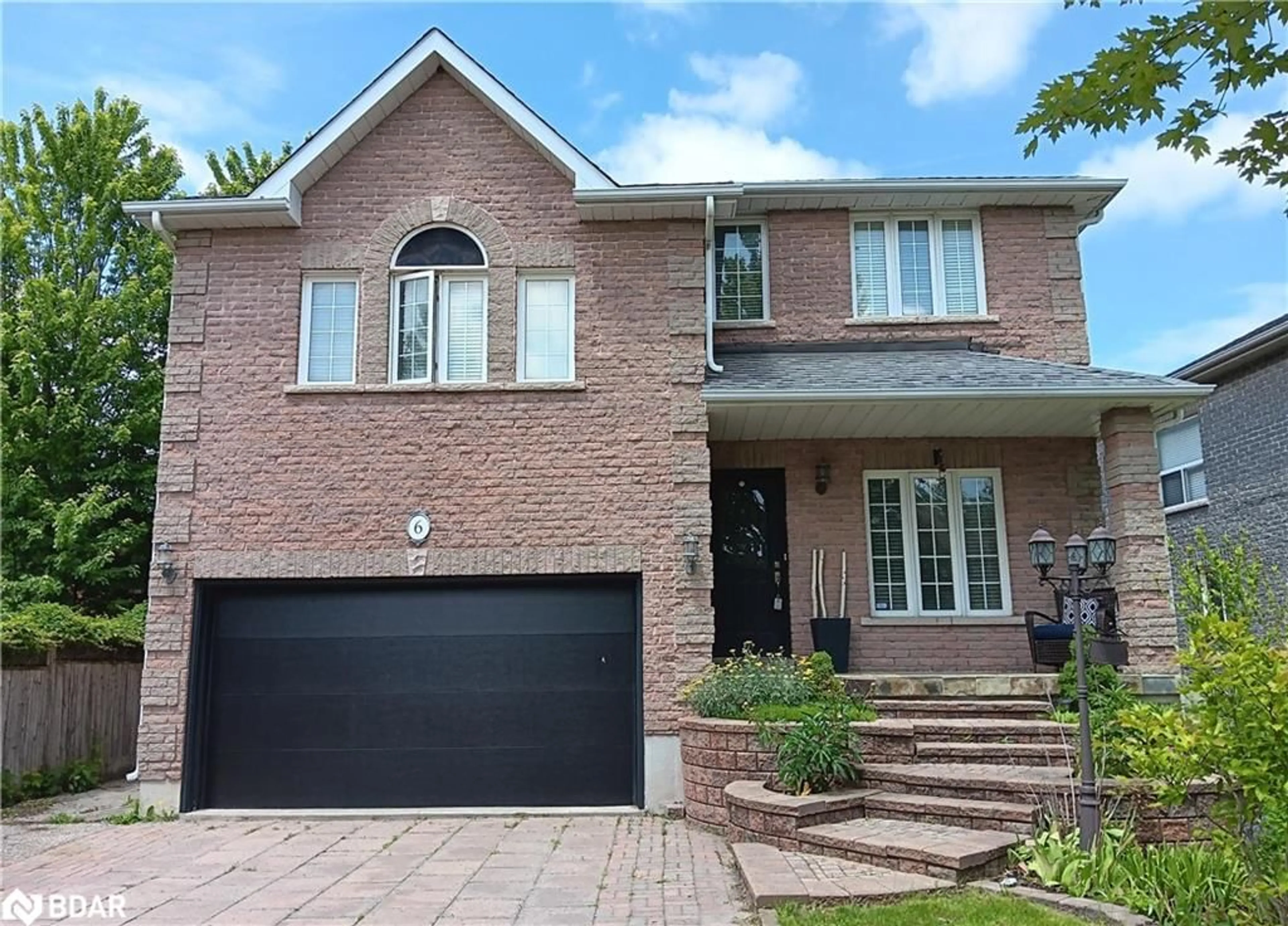 Home with brick exterior material for 6 Joseph Cres, Barrie Ontario L4N 0X9
