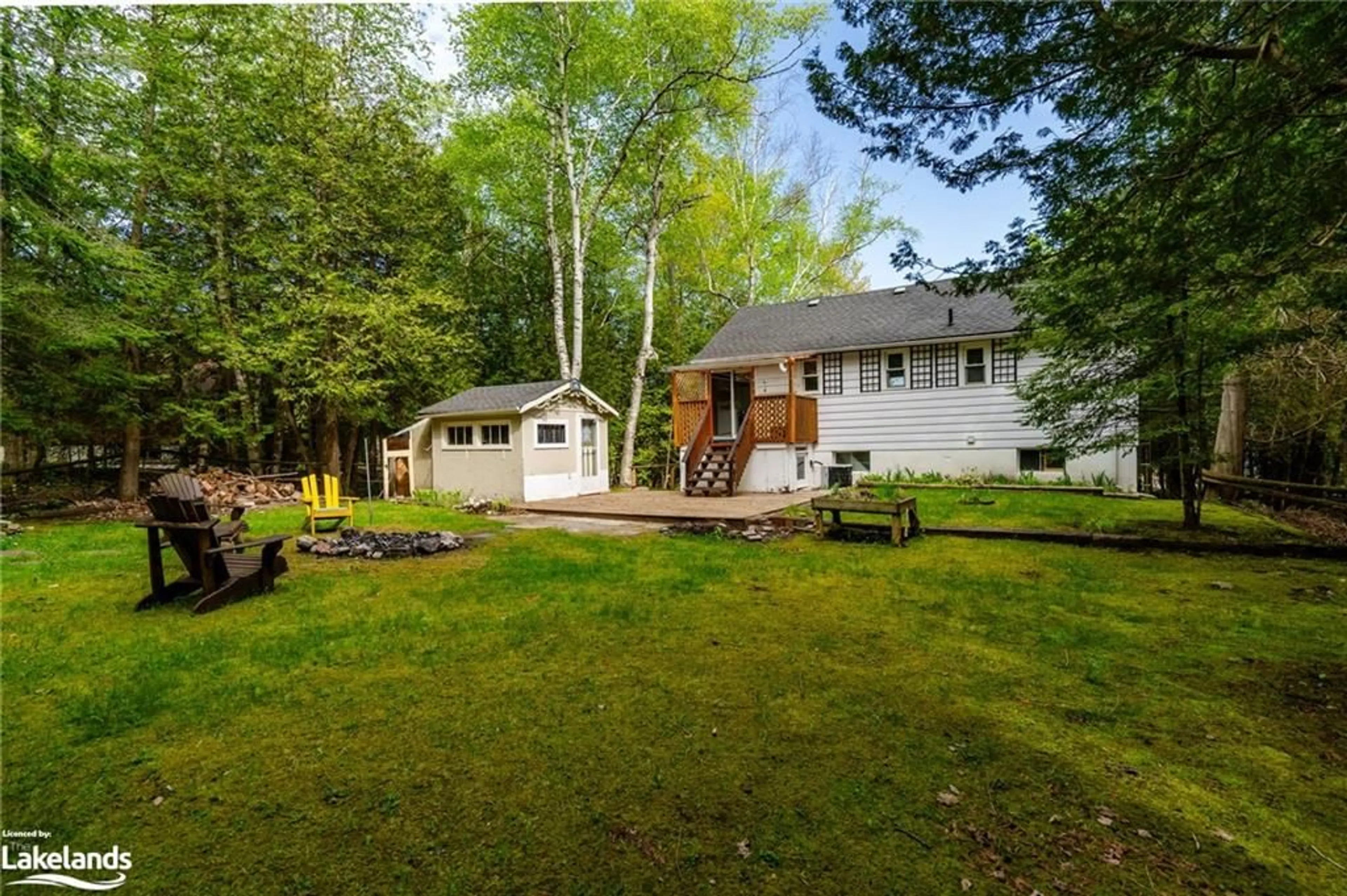 Cottage for 1798 Champlain Rd, Tiny Ontario L9M 0B6