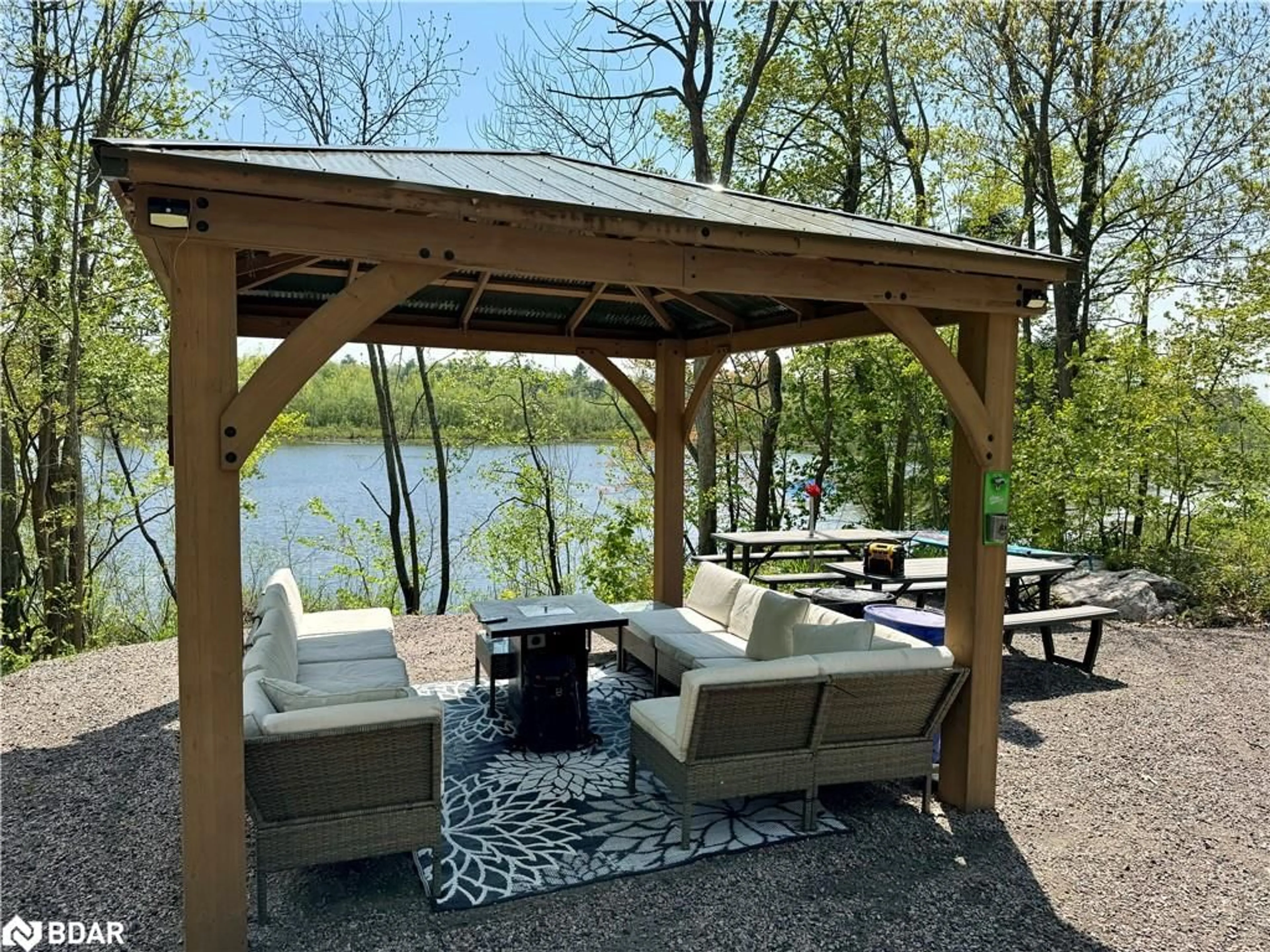 Patio for 2699 Coopers Falls Road, Washago Ontario L0K 2B0