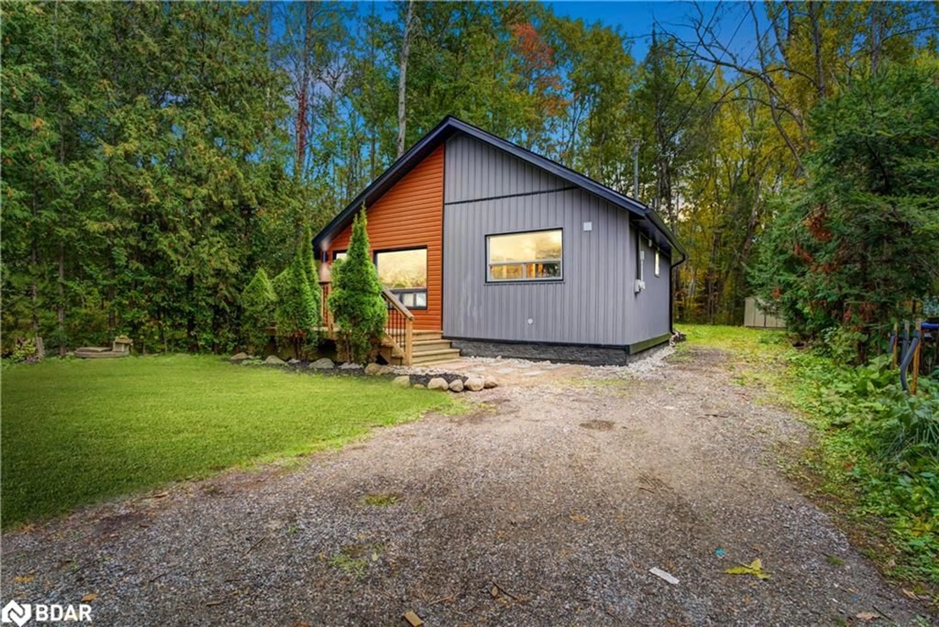 Cottage for 2588 Reeves Rd, Tay Ontario L9K 2A0