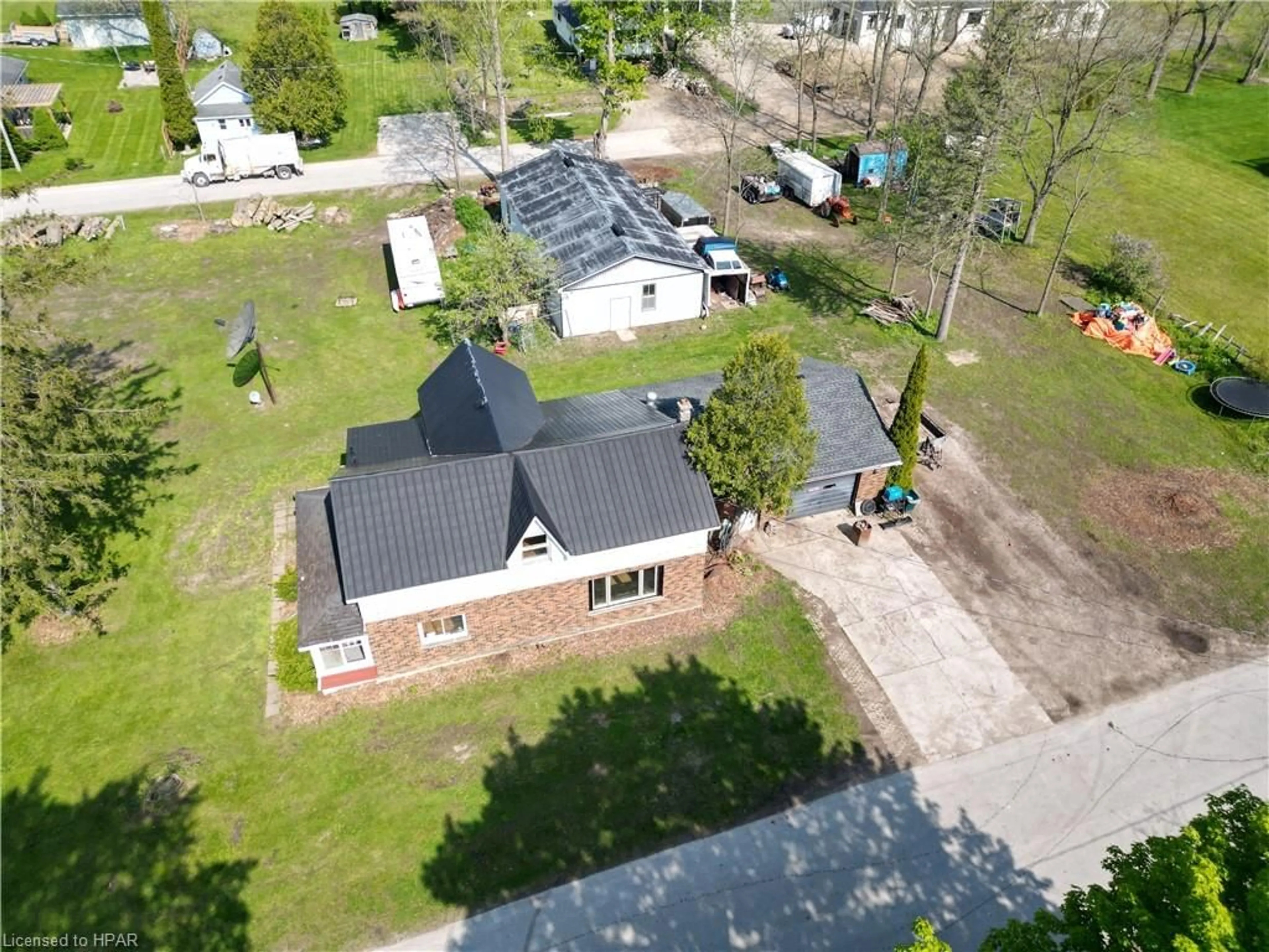 Frontside or backside of a home for 780 Napier St, Lucknow Ontario N0G 2H0