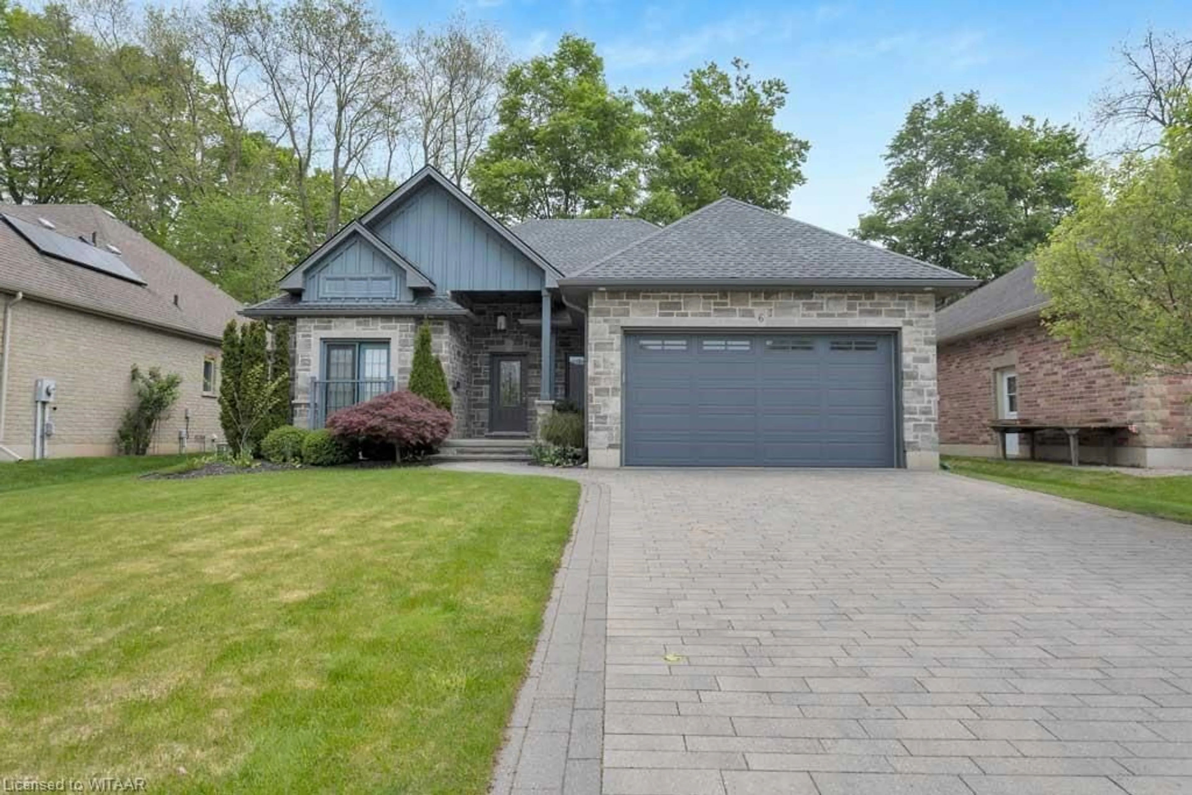 Home with brick exterior material for 6 Wood Haven Drive Dr, Tillsonburg Ontario N4G 0A4