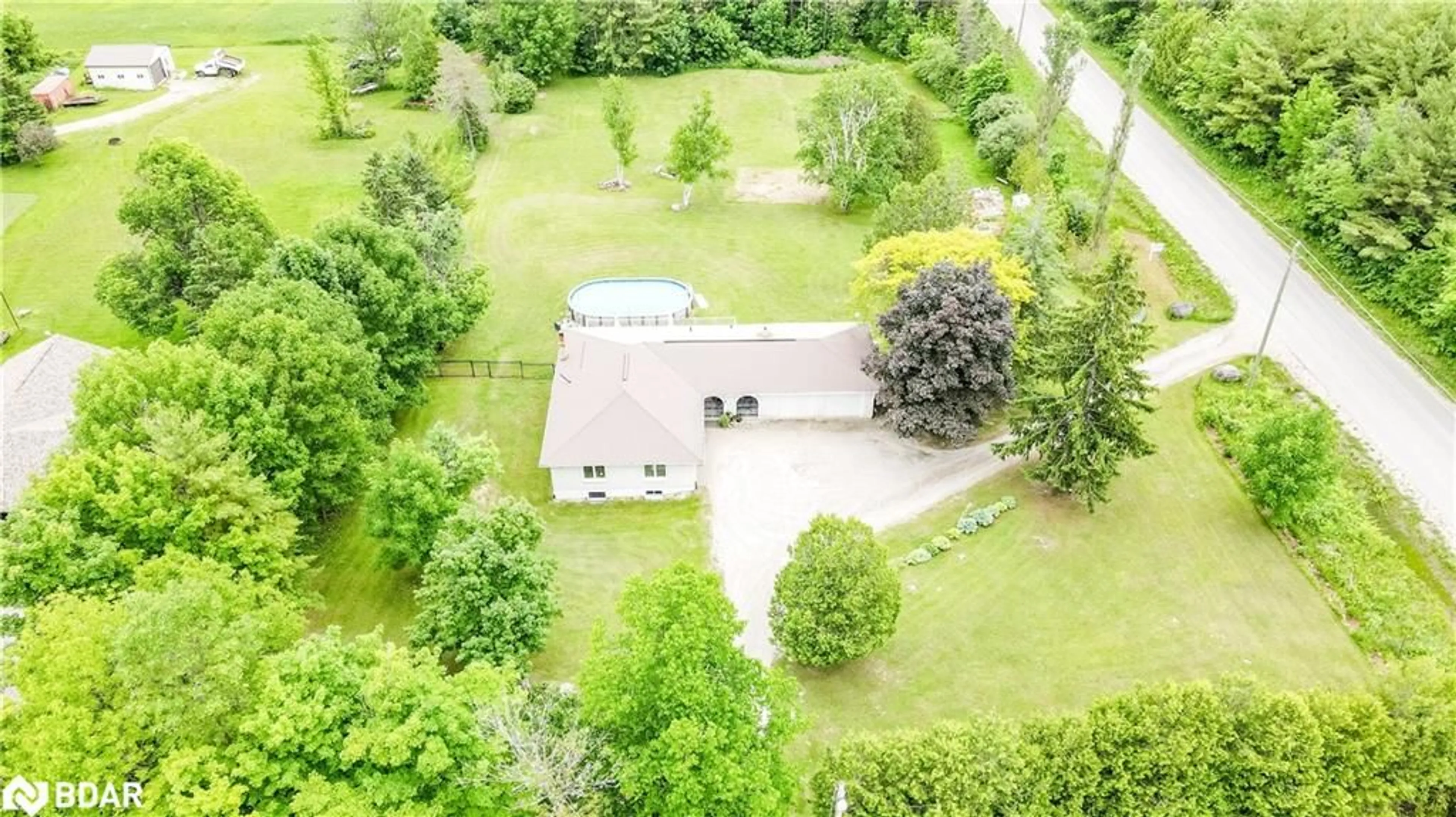 Outside view for 2733 Foxmead Rd, Oro-Medonte Ontario L0L 1E0