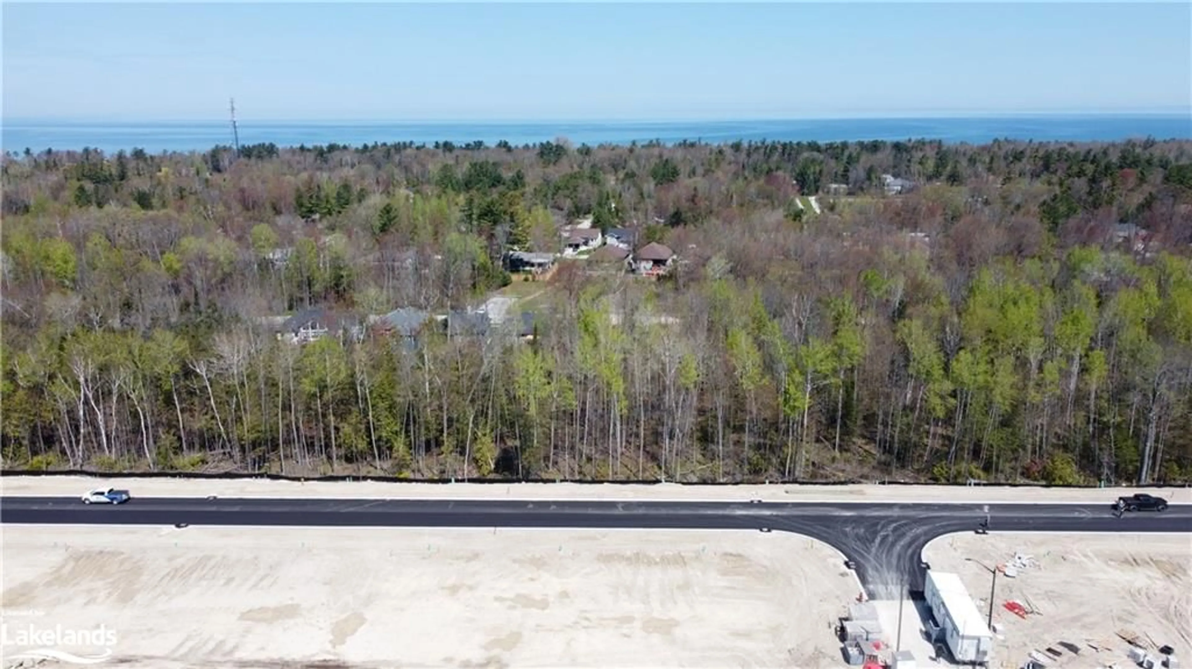 A pic from exterior of the house or condo for LOT 4 PART 1 Mapleside Dr, Wasaga Beach Ontario L9Z 0L4