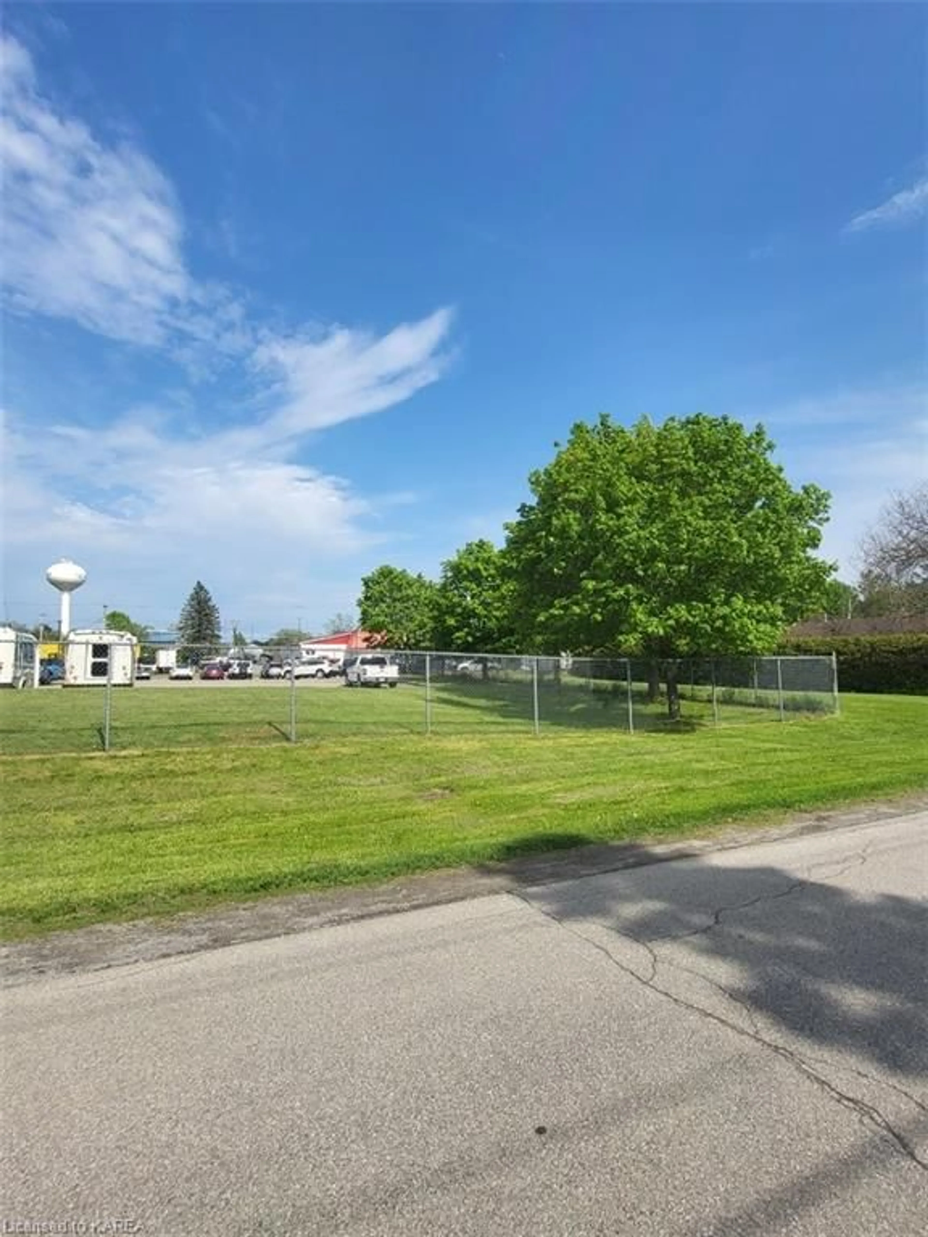 Fenced yard for LOT 31 Queen St, Gananoque Ontario K7G 2B5