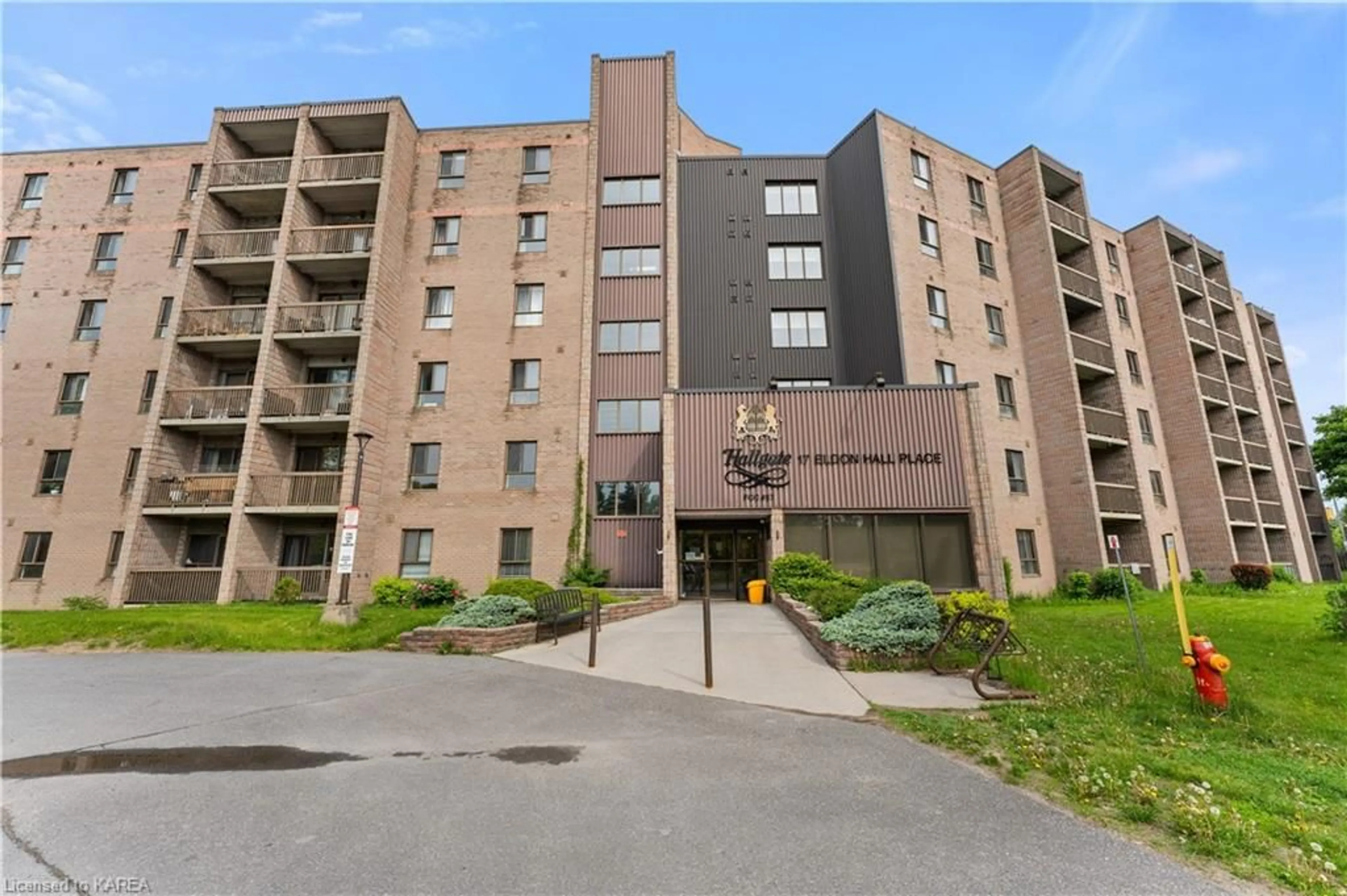 A pic from exterior of the house or condo for 17 Eldon Hall Pl #411, Kingston Ontario K7M 7H5