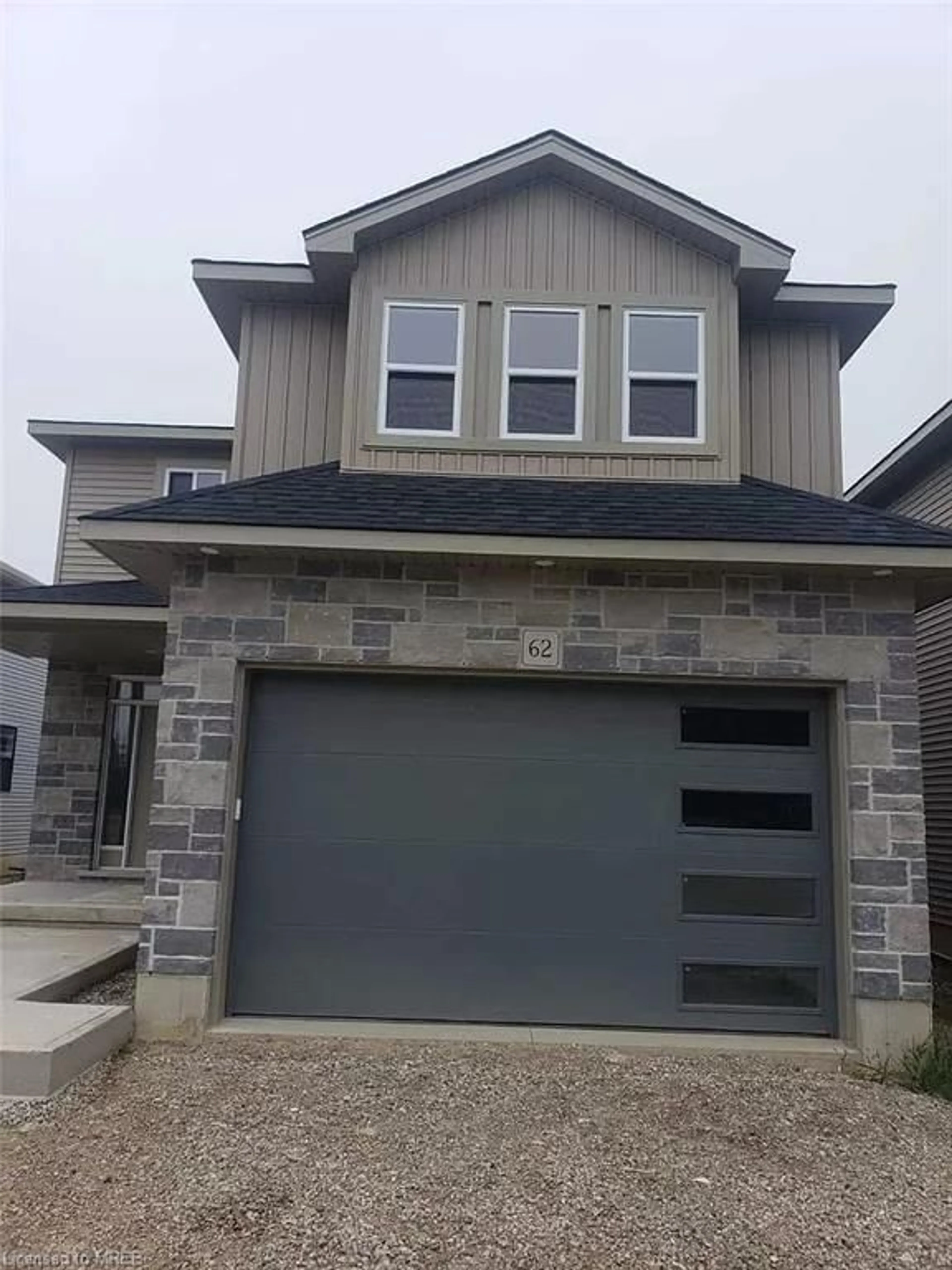 Frontside or backside of a home for 62 Cash Cres, Ingersoll Ontario N5C 3R9