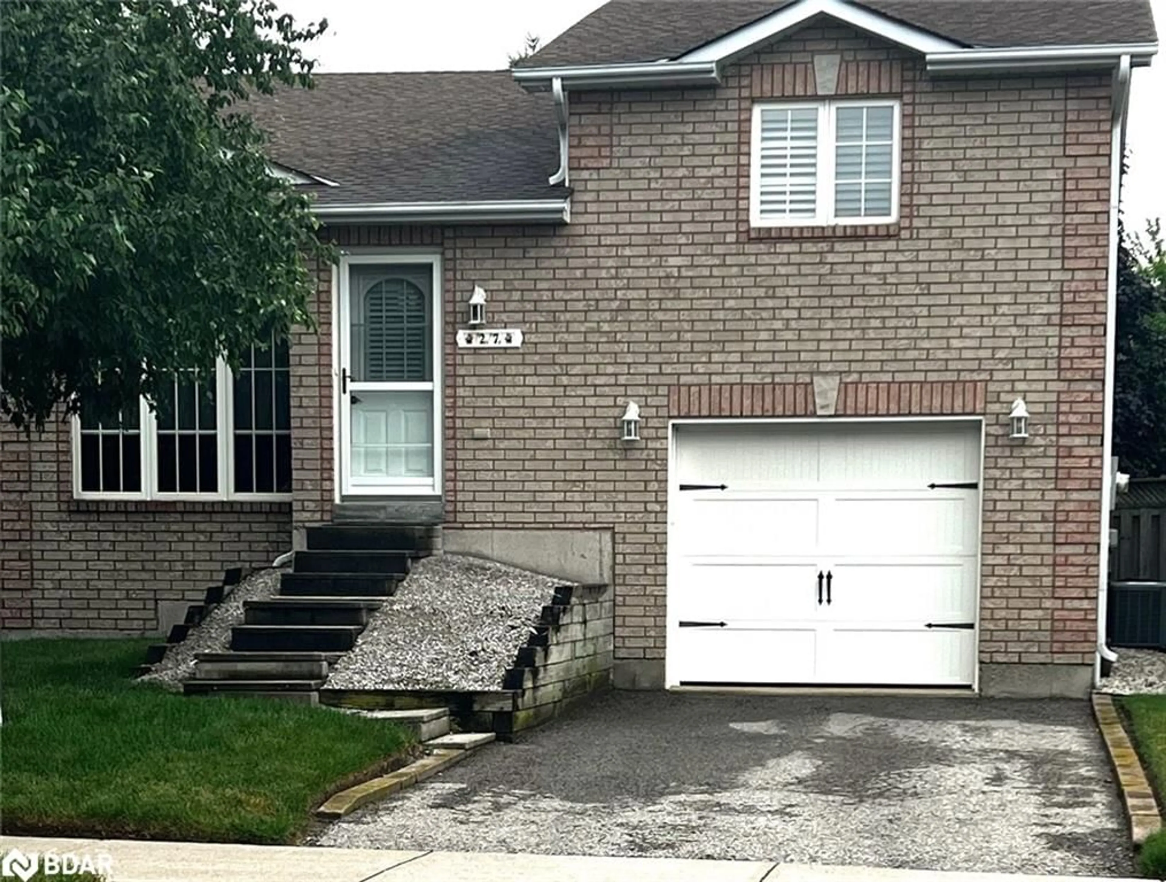 Street view for 27 White Elm Rd, Barrie Ontario L4N 8S9