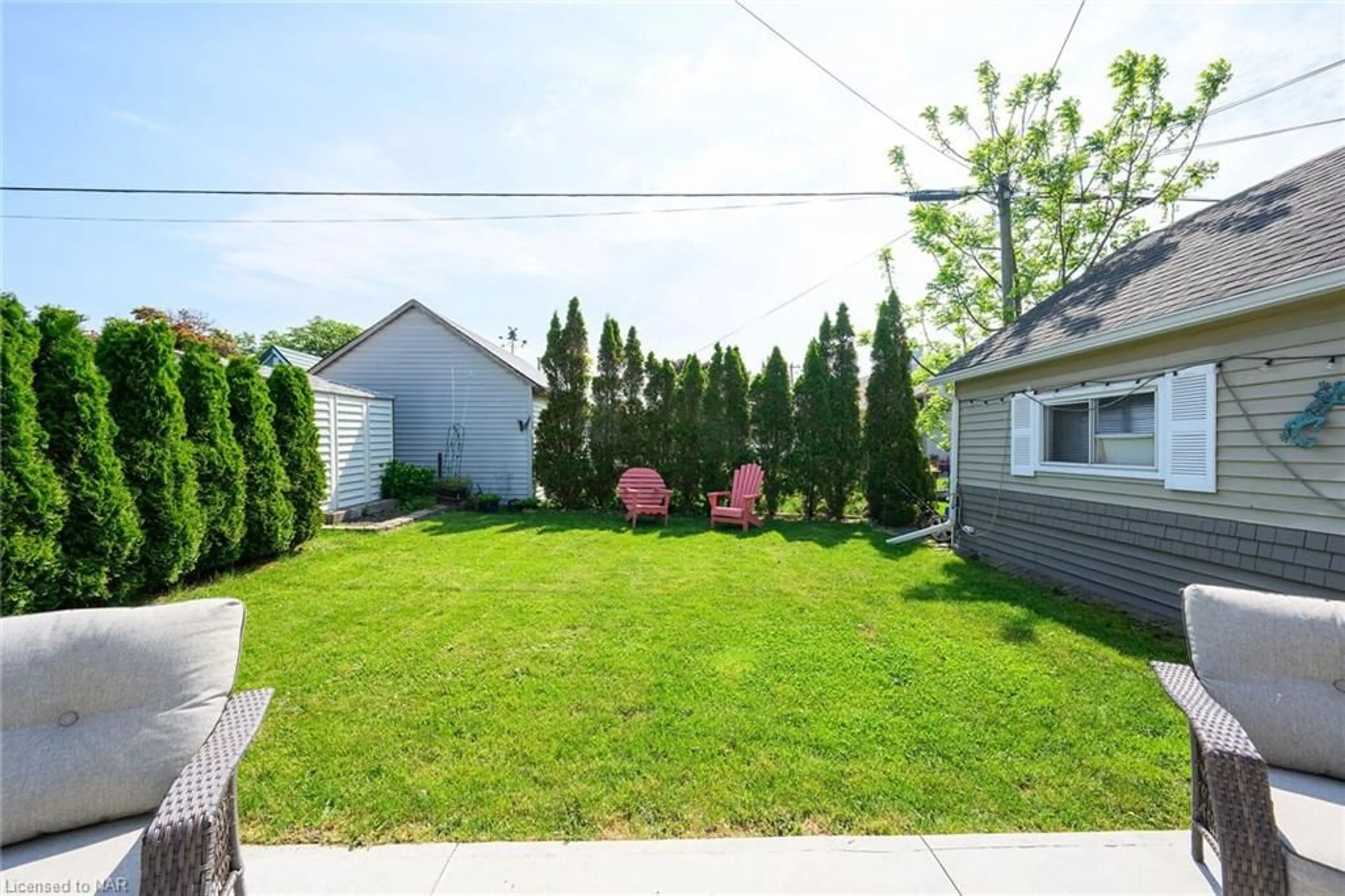Fenced yard for 46 Knoll St, Port Colborne Ontario L3K 5A5