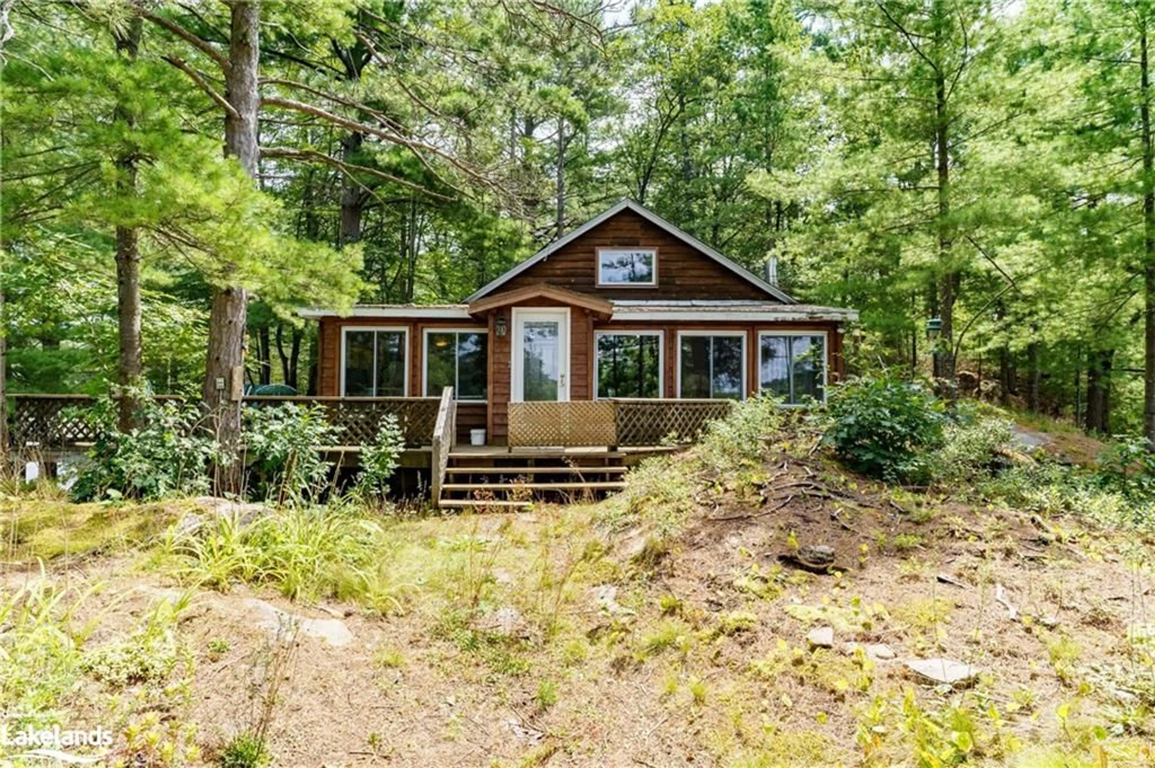 Cottage for 1375 Gull Lake, Gravenhurst Ontario P1P 1V5