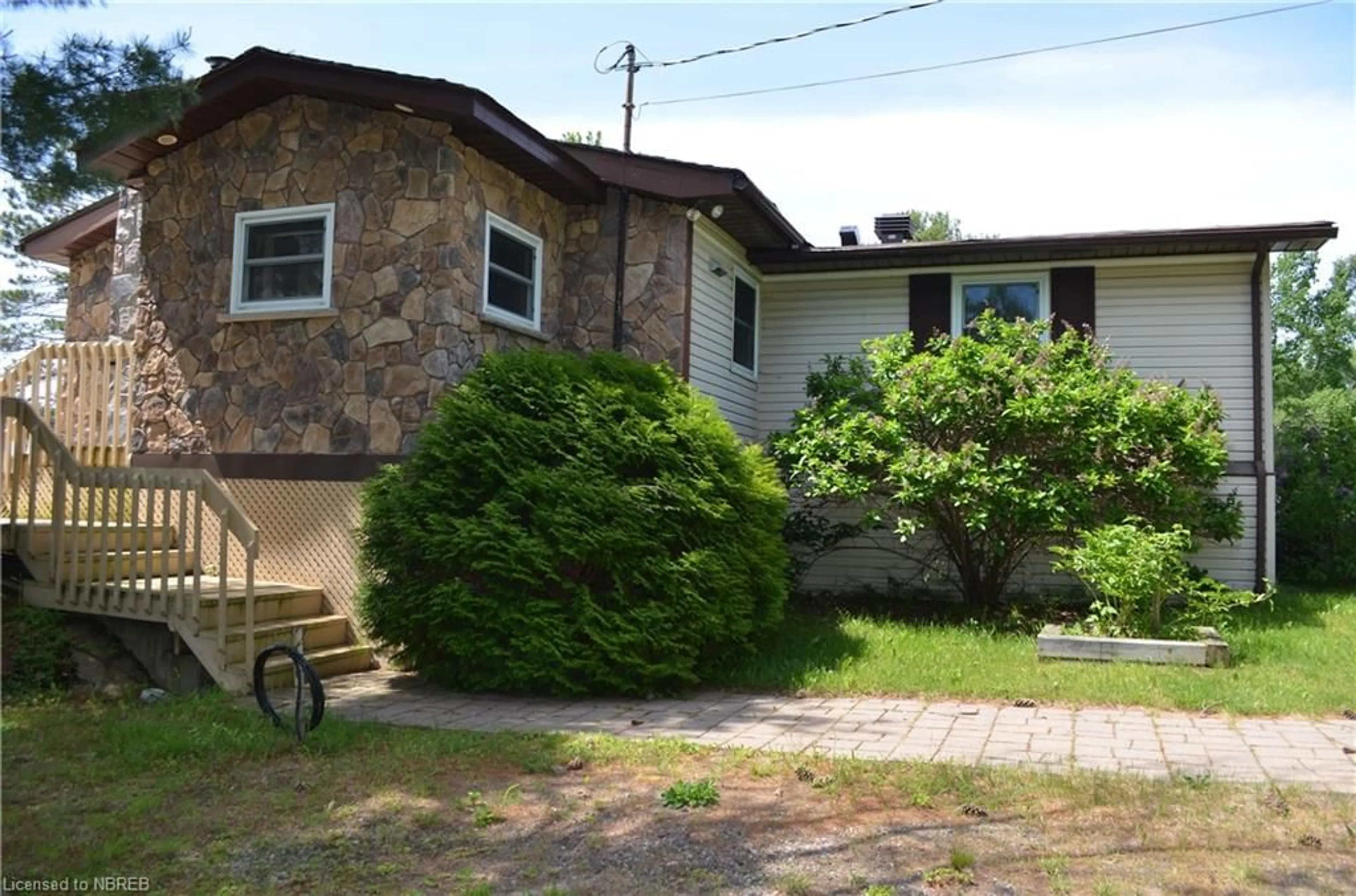 Frontside or backside of a home, cottage for 77 Rockview Rd, Callander Ontario P0H 1H0