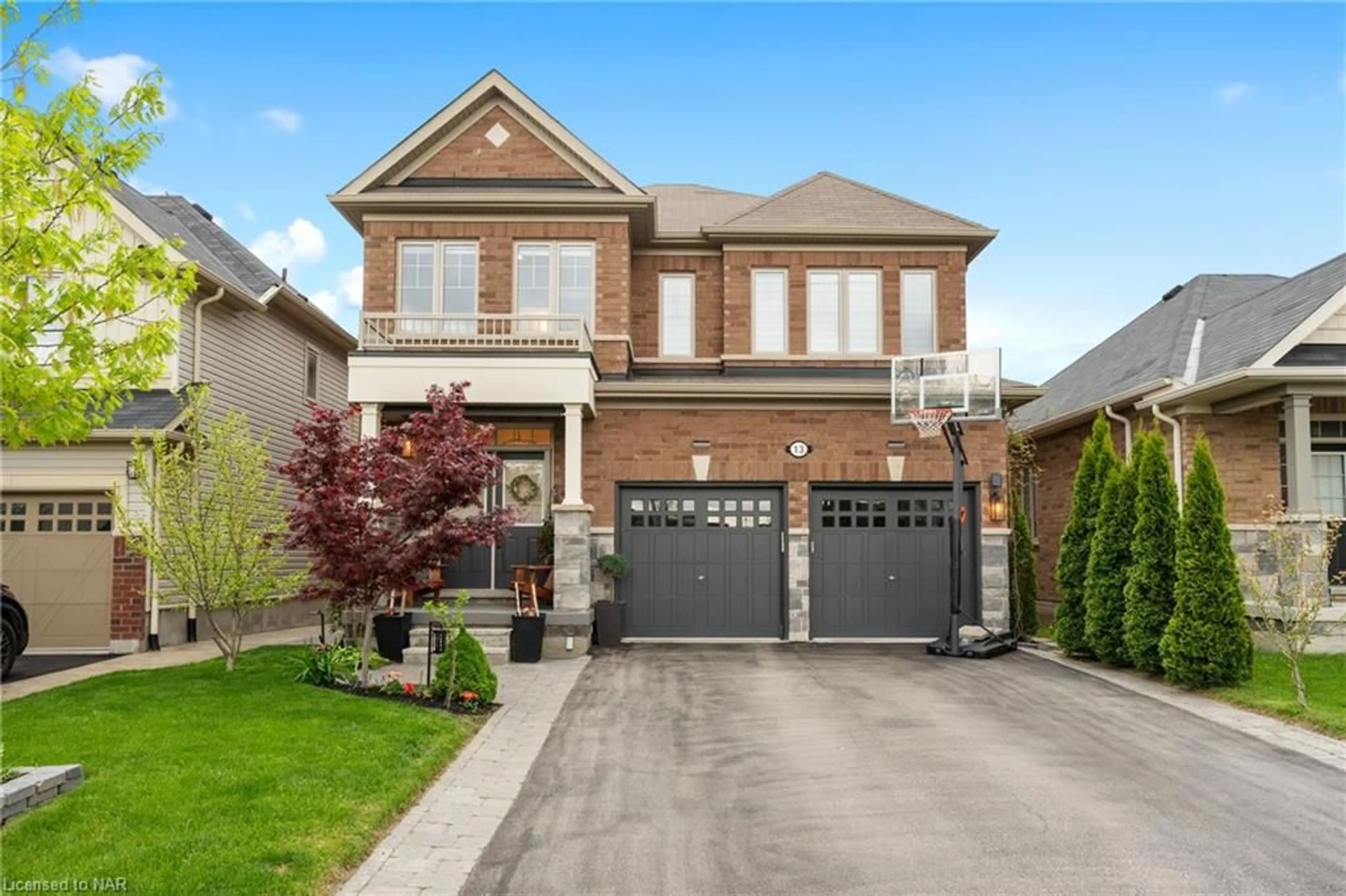 Frontside or backside of a home for 13 Cannery Dr, Niagara-on-the-Lake Ontario L0S 1J1
