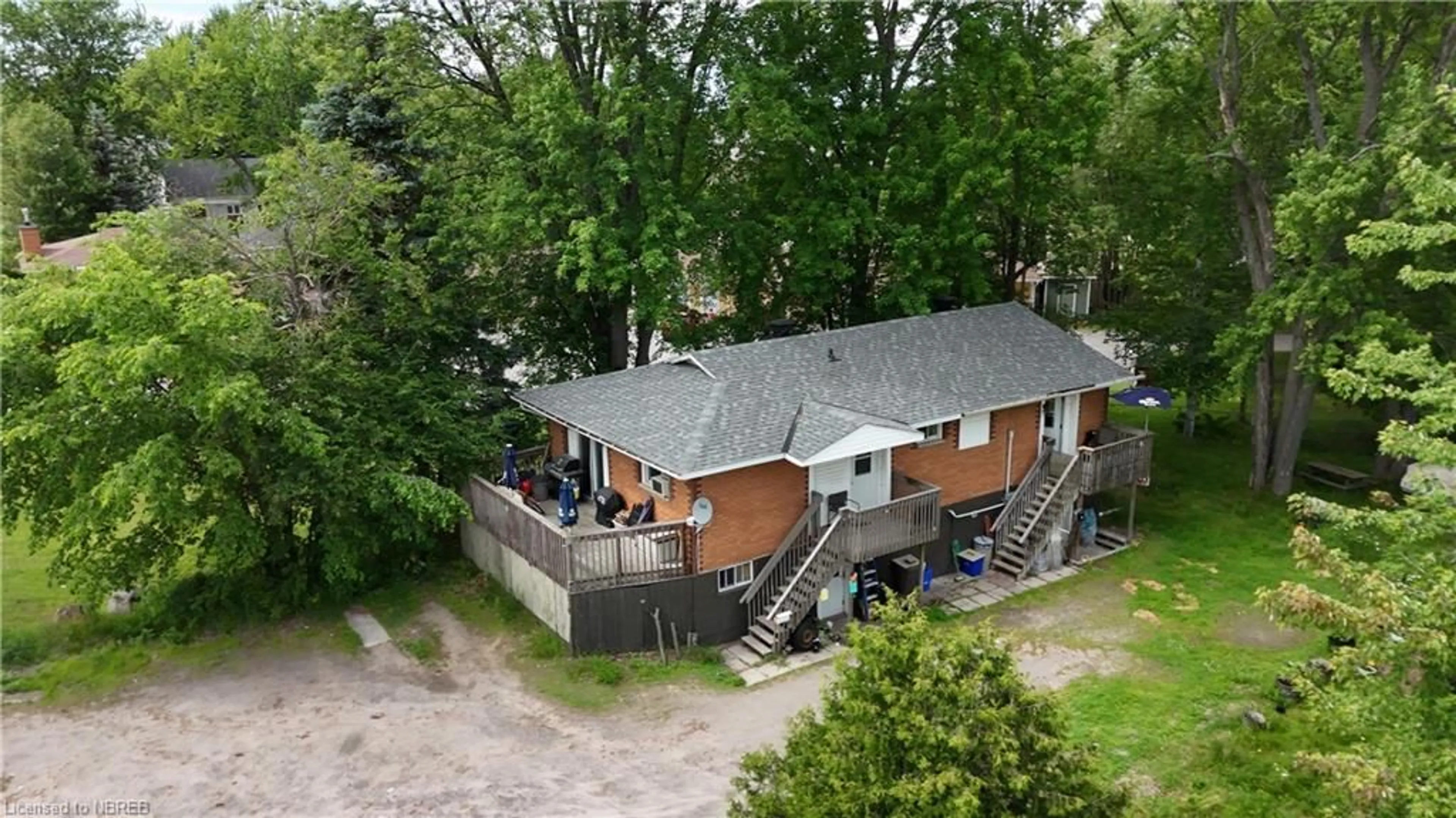 Frontside or backside of a home for 670 Lakeshore Dr, North Bay Ontario P1A 2G2