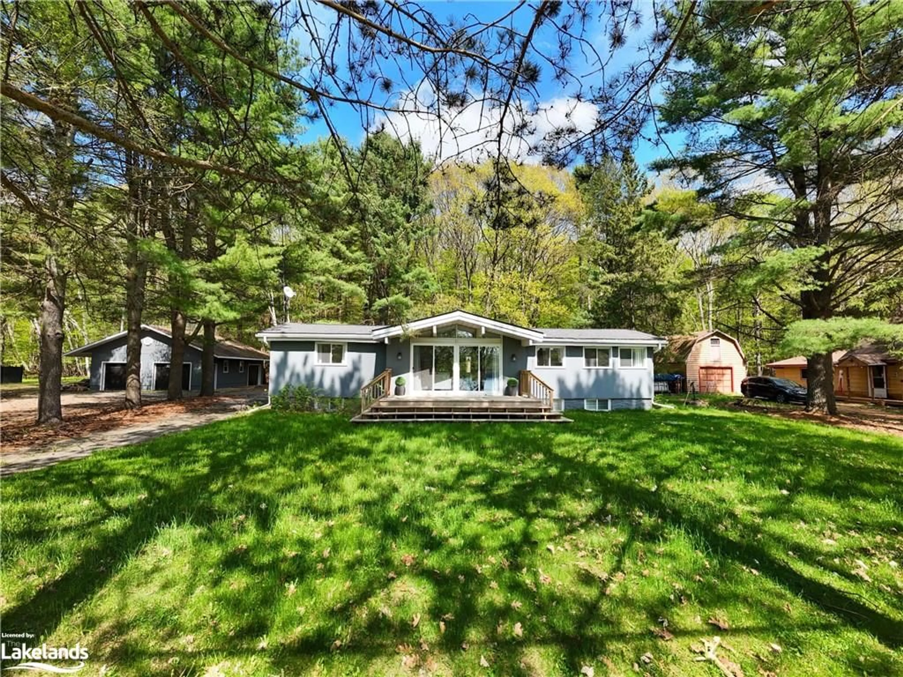 Cottage for 1517 Fox Point Rd, Lake of Bays (Twp) Ontario P0A 1H0