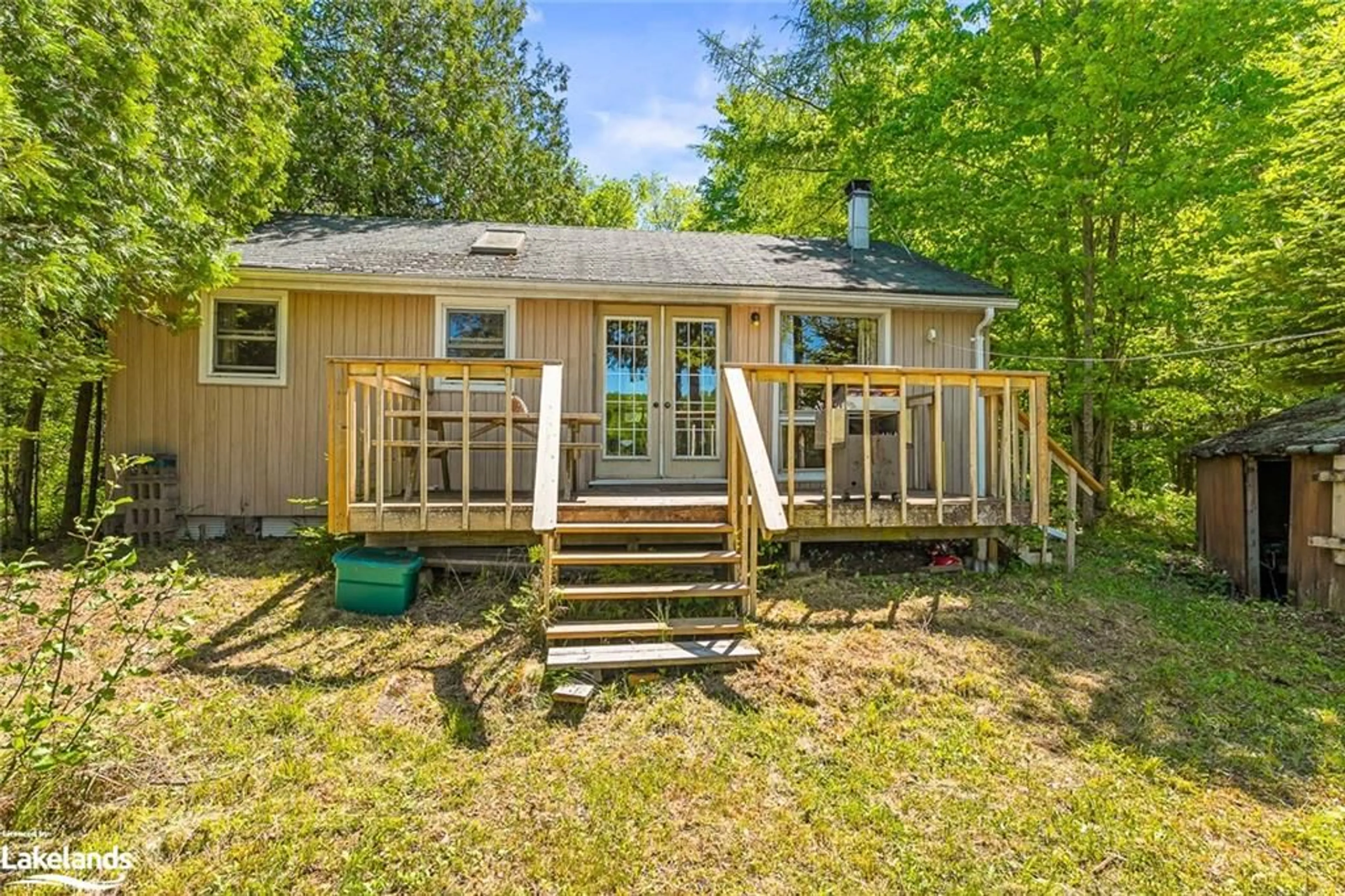 Cottage for 1037 Dudley Rd, Haliburton Ontario K0M 1S0