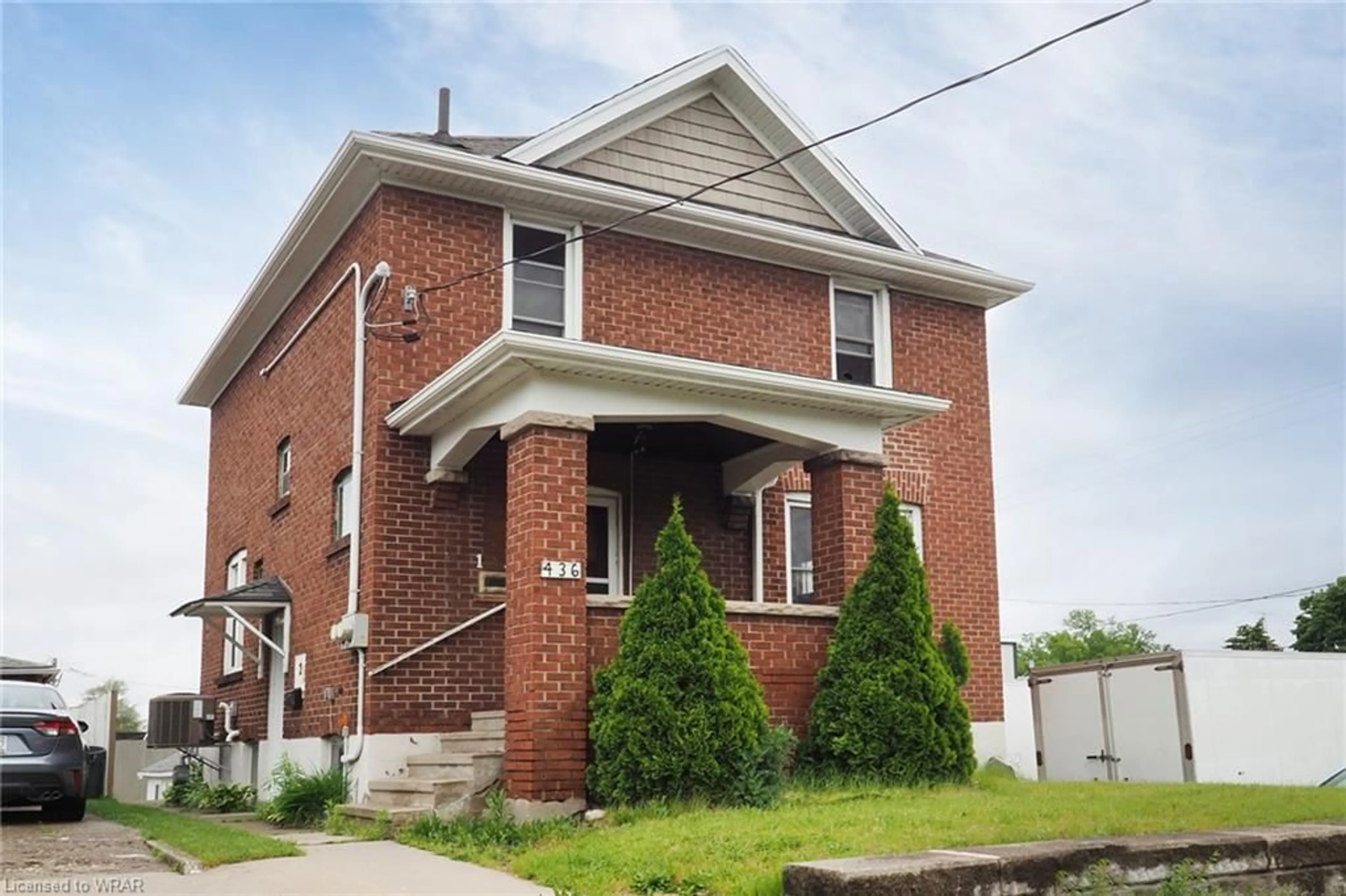 Home with brick exterior material for 436 Courtland Ave, Kitchener Ontario N2G 2W4
