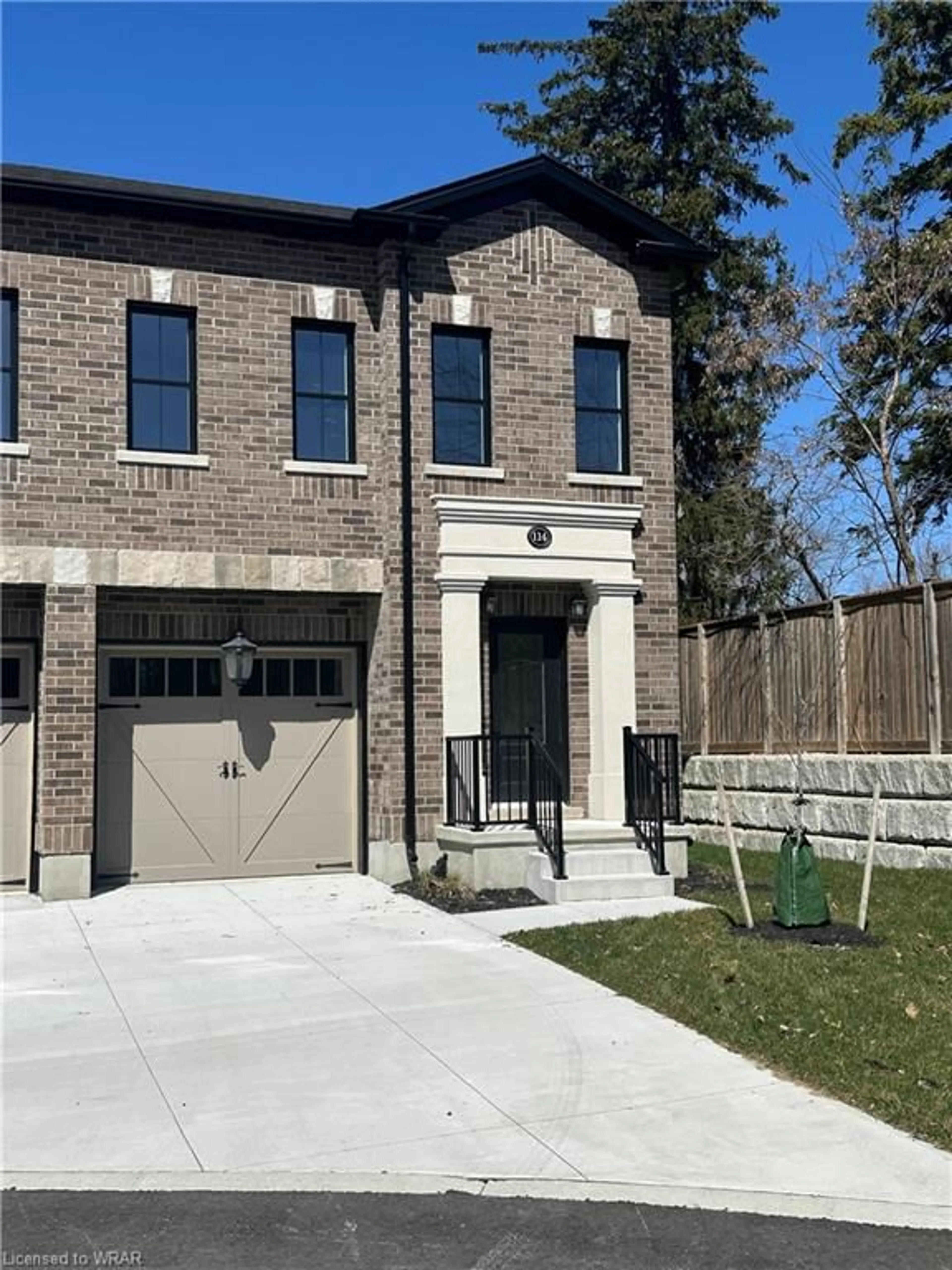 Home with brick exterior material for 362 Fairview St #102, New Hamburg Ontario N4A 1M2