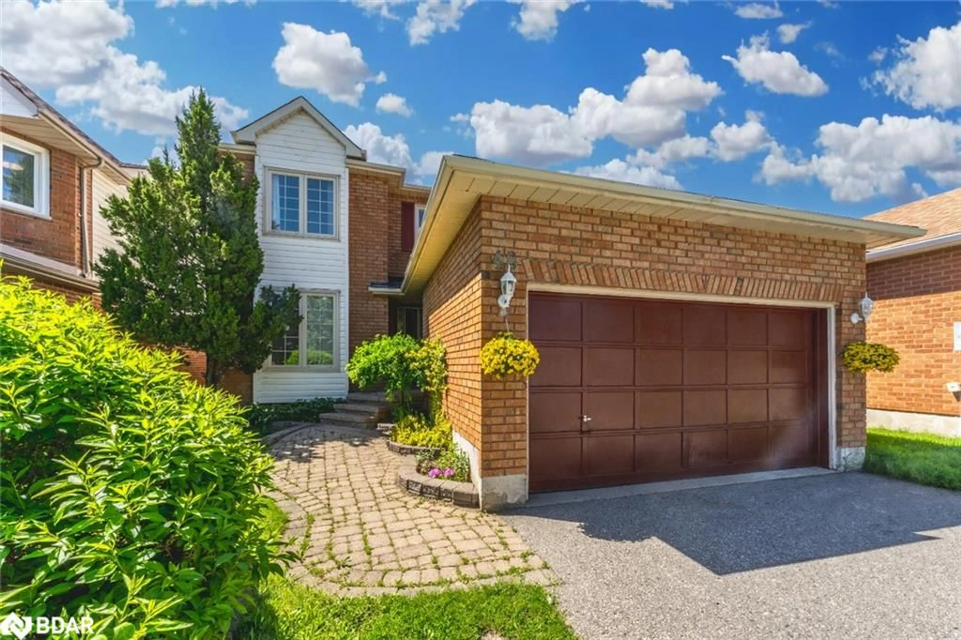 Home with brick exterior material for 48 O'shaughnessy Cres, Barrie Ontario L4N 7L8